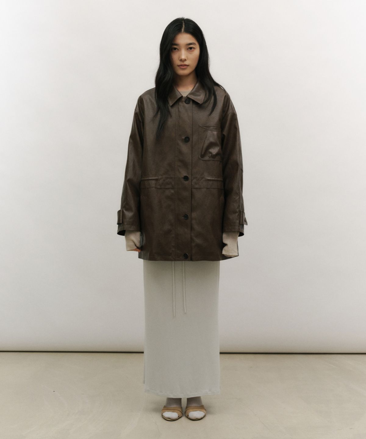 로우타이드(LOW TIDE) DRAWSTRING LEATHER HALF JACKET [BROWN]