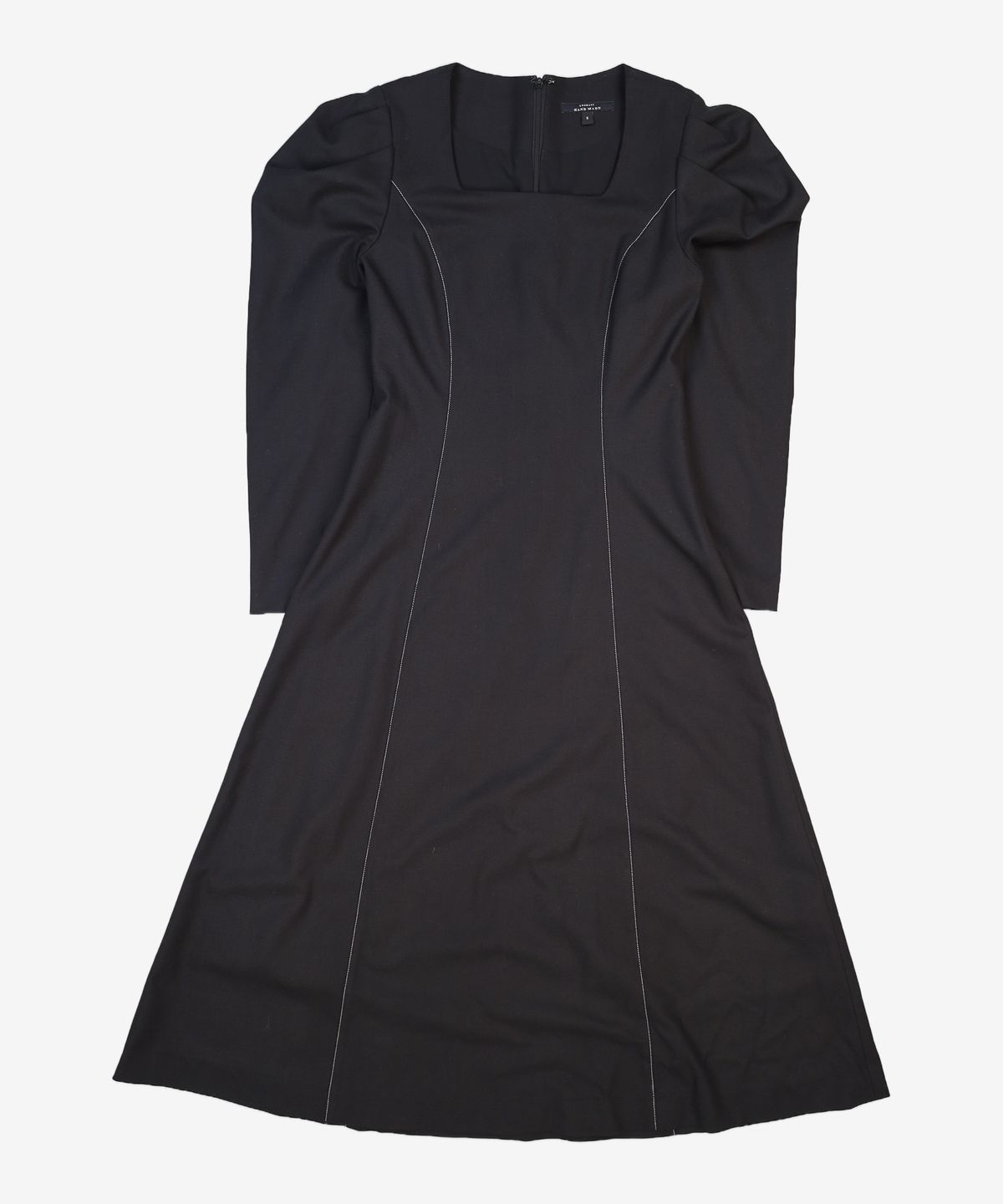 룩캐스트(LOOKAST) 블랙 샐리 칼라 스티치 드레스 / BLACK SALLY COLOR STITCH DRESS S