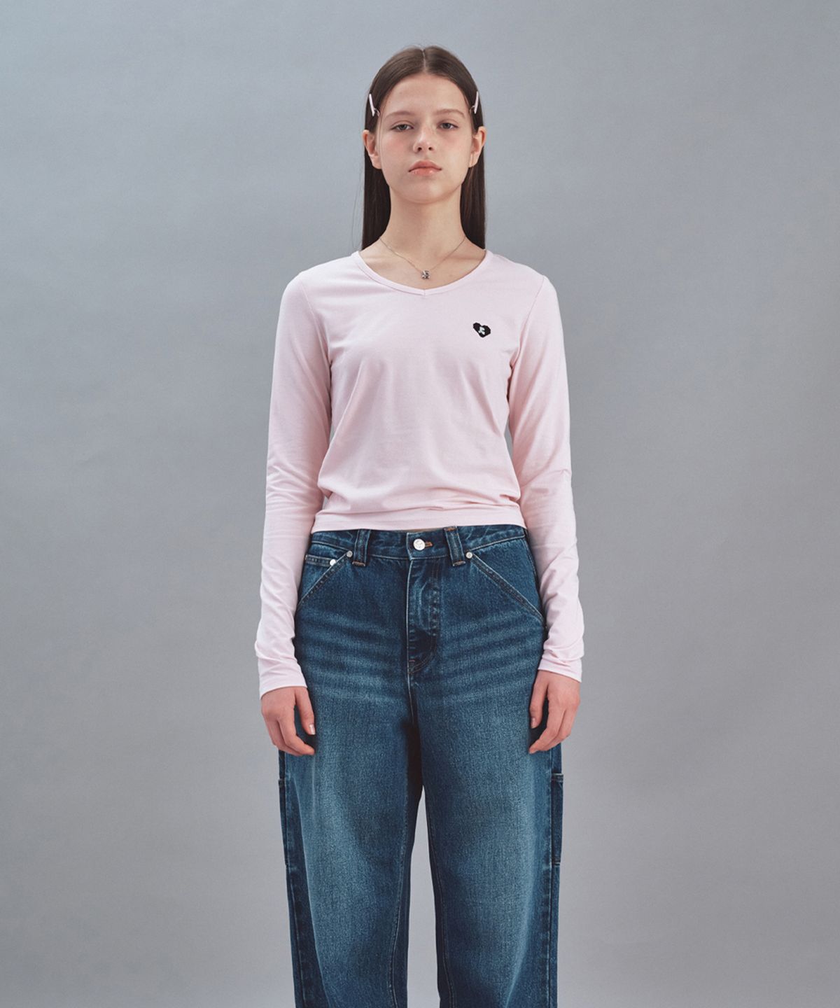 레스트앤레크레이션(REST&RECREATION) V-NECK HEART LOGO LONG SLEEVE - PINK