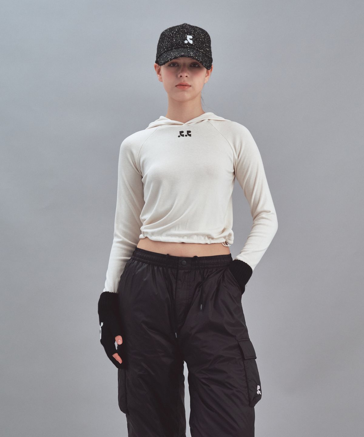레스트앤레크레이션(REST&RECREATION) HOOD LONG SLEEVE - LIGHT YELLOW