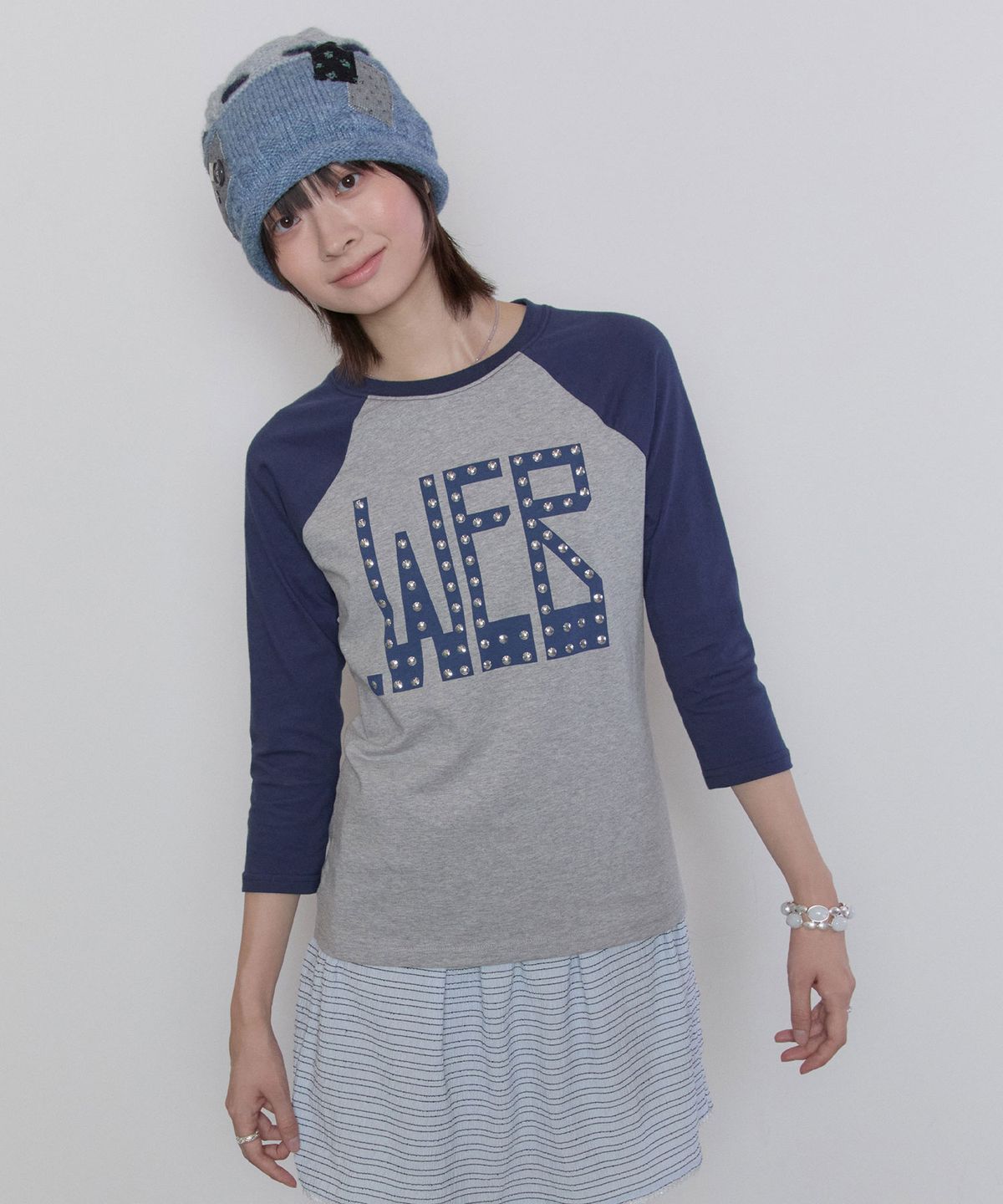 타입서비스(TYPESERVICE) Web Hotfix Raglan Top [Navy]