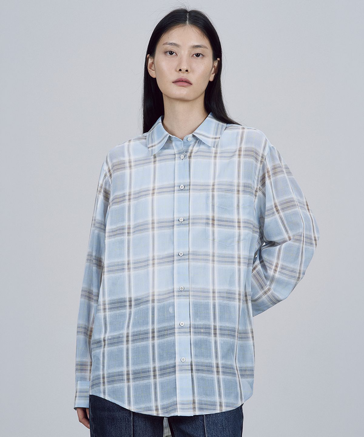 솔티페블(SALTY PEBBLE) OVER-FIT CHECK SHIRT [SKY]