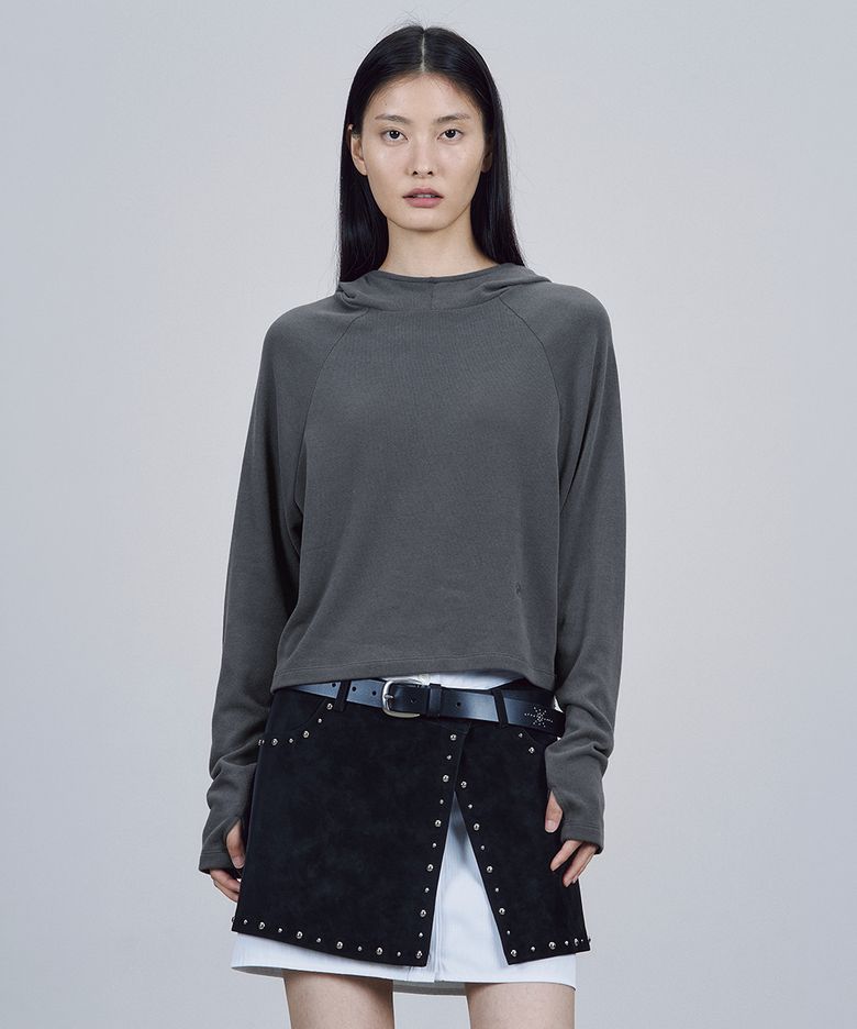 SOFT CROPPED HOODED TOP [CHARCOAL]