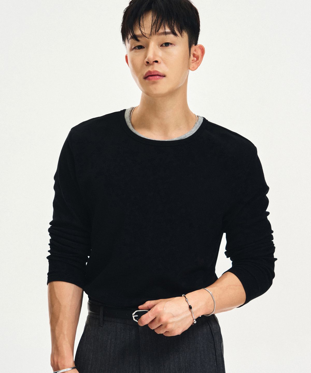 블레이어(BLAYER) 더블 레이어링 슬림핏 리브드 티셔츠 [BLACK]