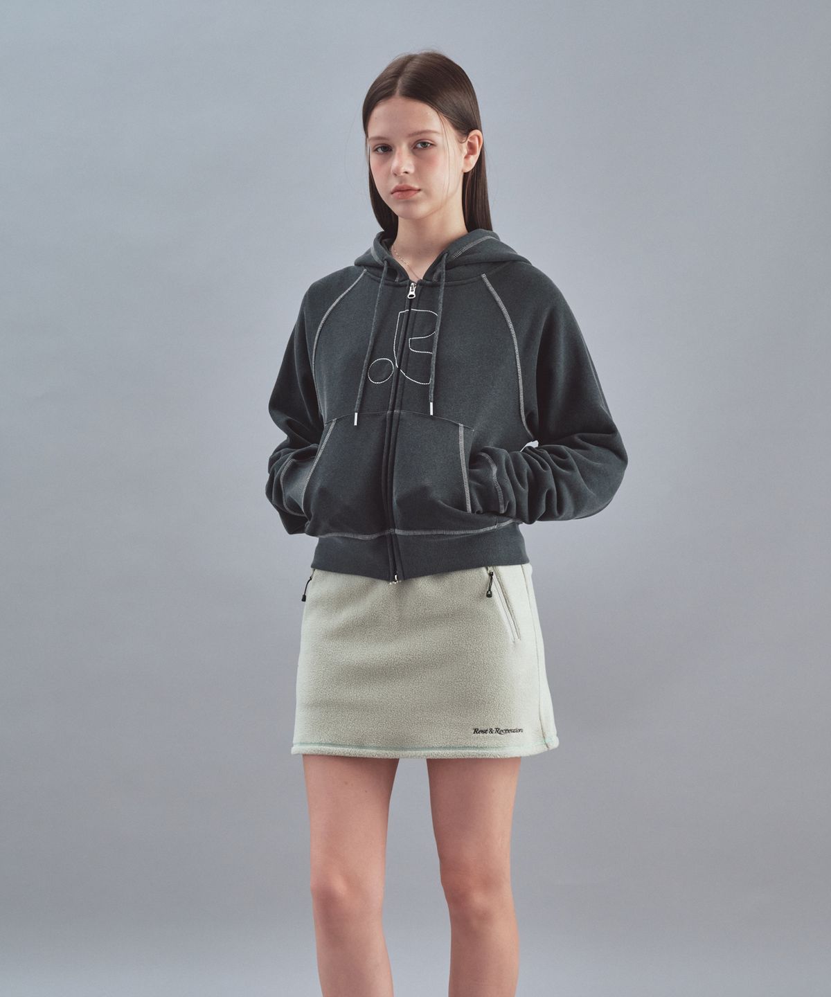 레스트앤레크레이션(REST&RECREATION) PIGMENT HOOD ZIP-UP - CHARCOAL