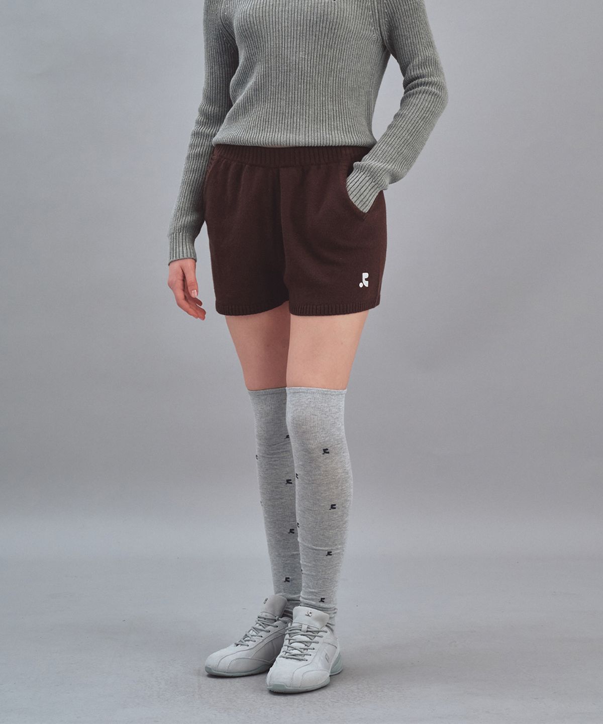 레스트앤레크레이션(REST&RECREATION) LOW RISE KNIT SHORTS - BROWN