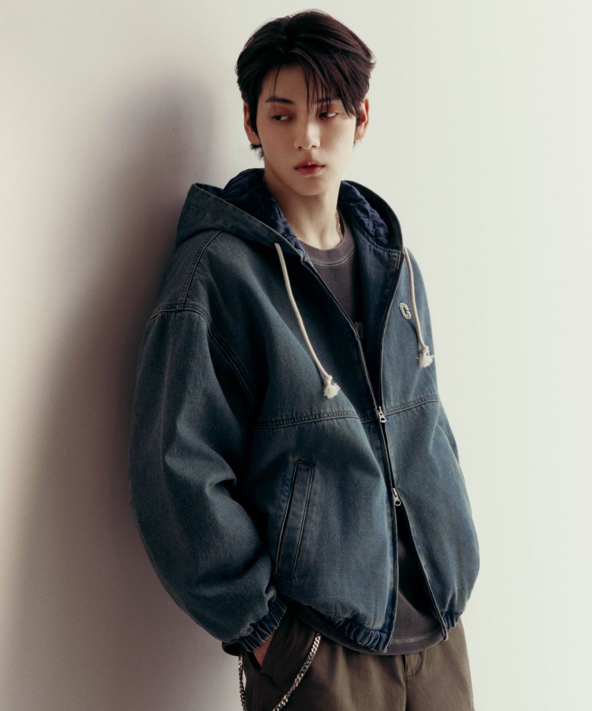 커버낫(COVERNAT) 링사 C 로고 데님 후드 자켓 라이트 블루