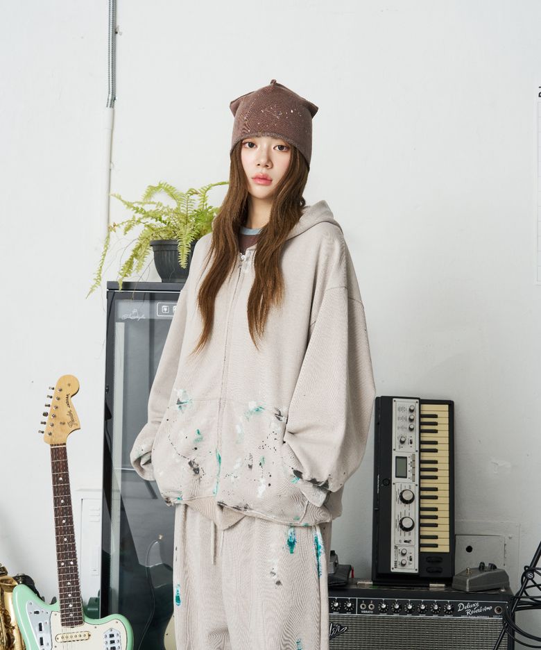 Reversible Painting Beanie Brown