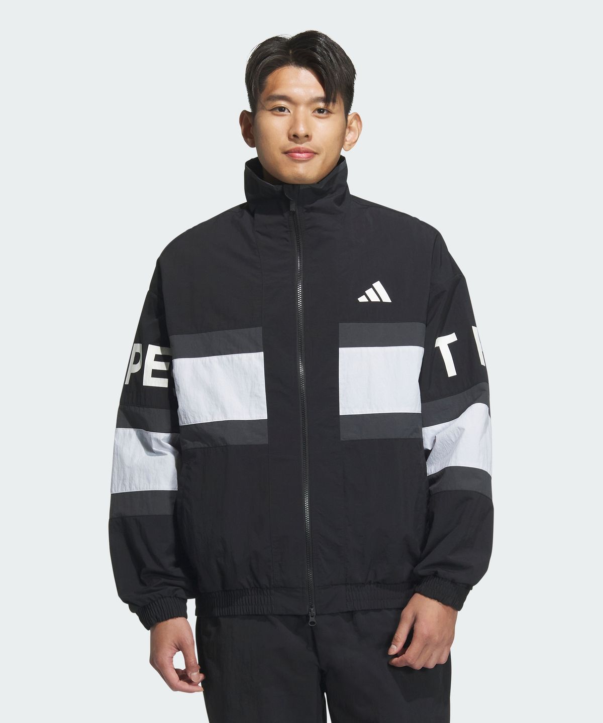 아디다스(ADIDAS) 워딩 팩 루즈 핏 메쉬 라인드 우븐 재킷 JM2064