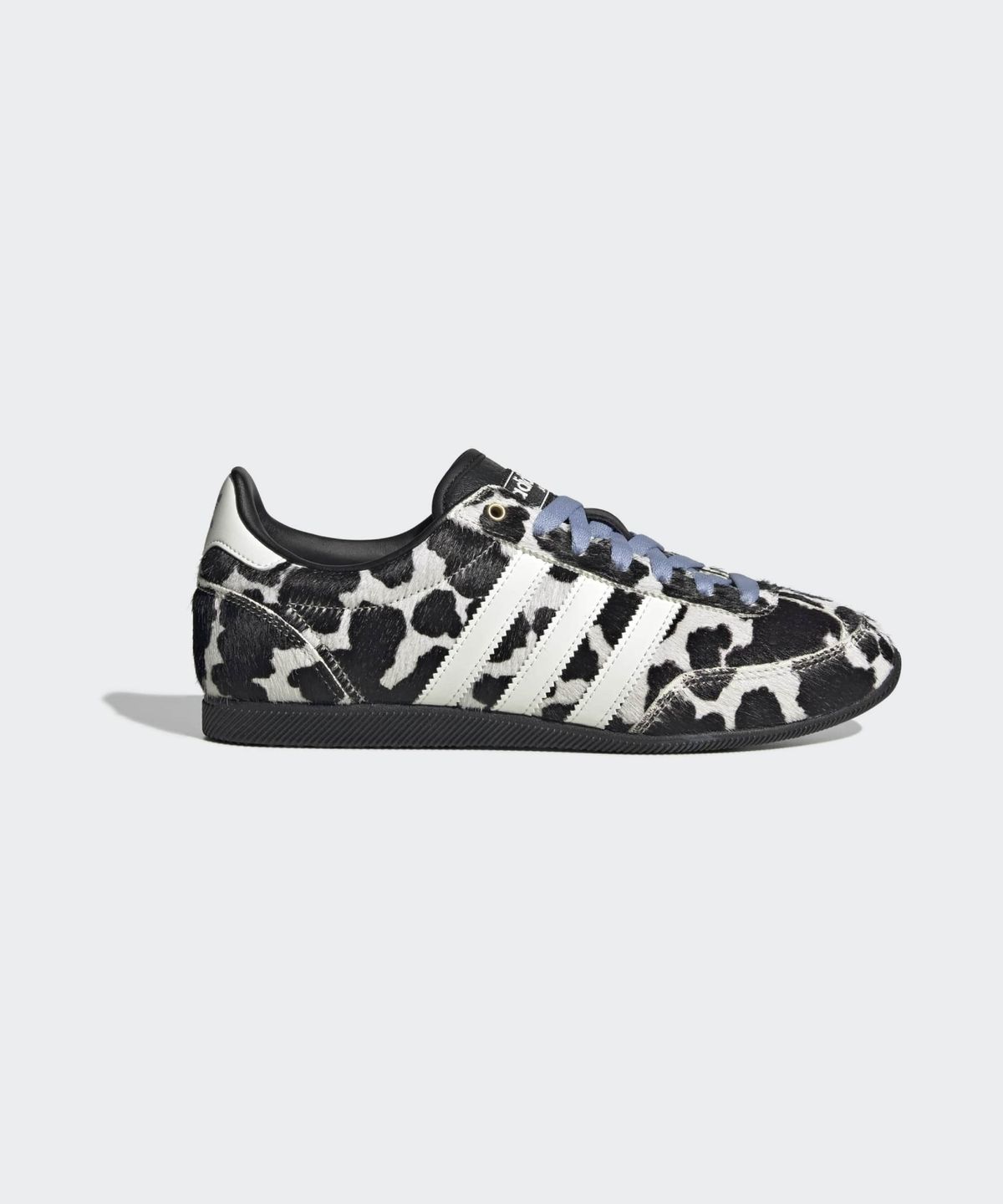 아디다스(ADIDAS) 재팬 - 블랙:크림화이트 / KK2674