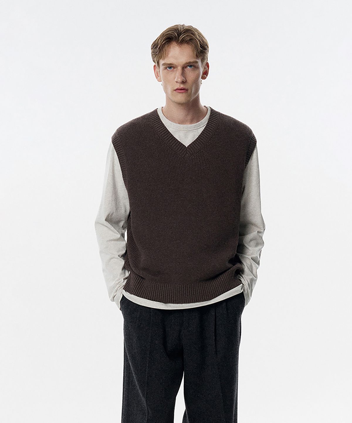 테일던(TAILDERN) Gould cotton wool Knit Vest Brown