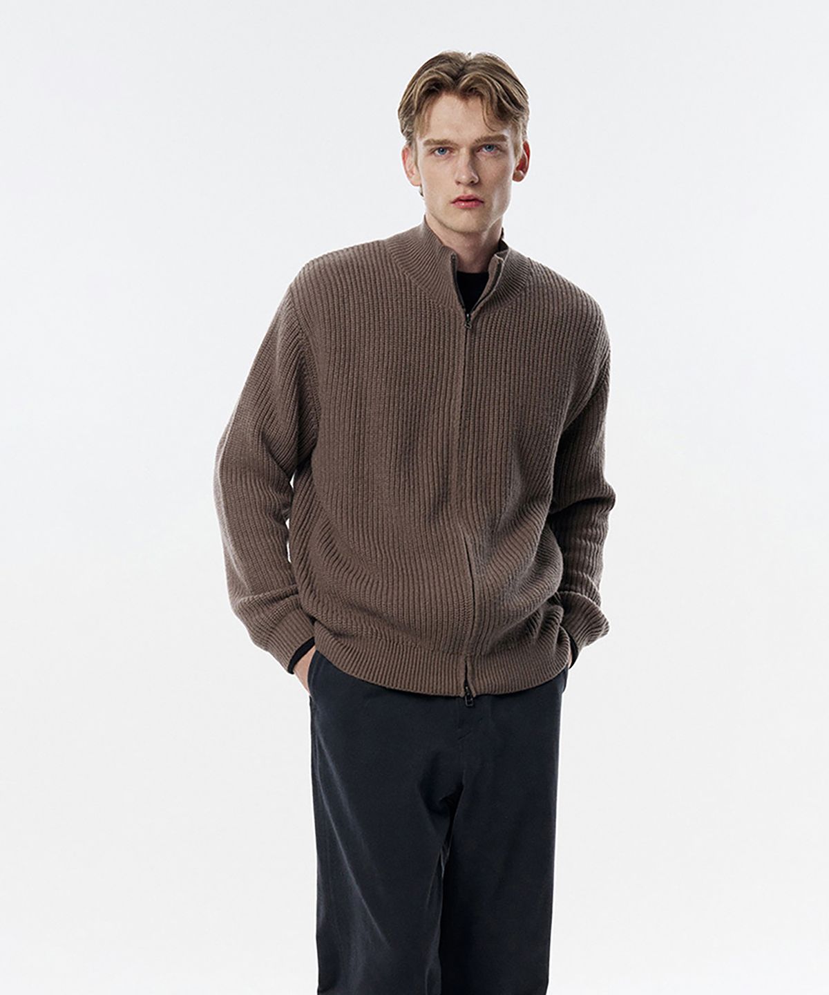 테일던(TAILDERN) Walter Highneck Zip up Cardigan Khaki