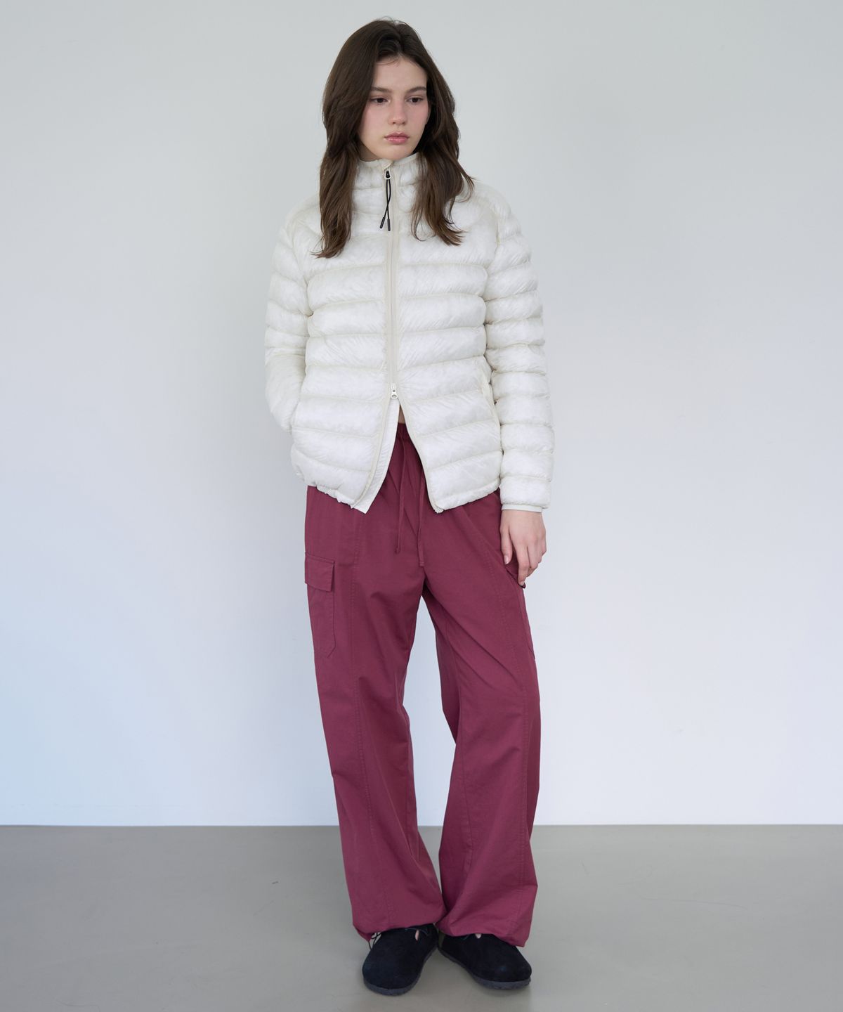 로시로우(LOSSYROW) Airy Light Padding_ivory