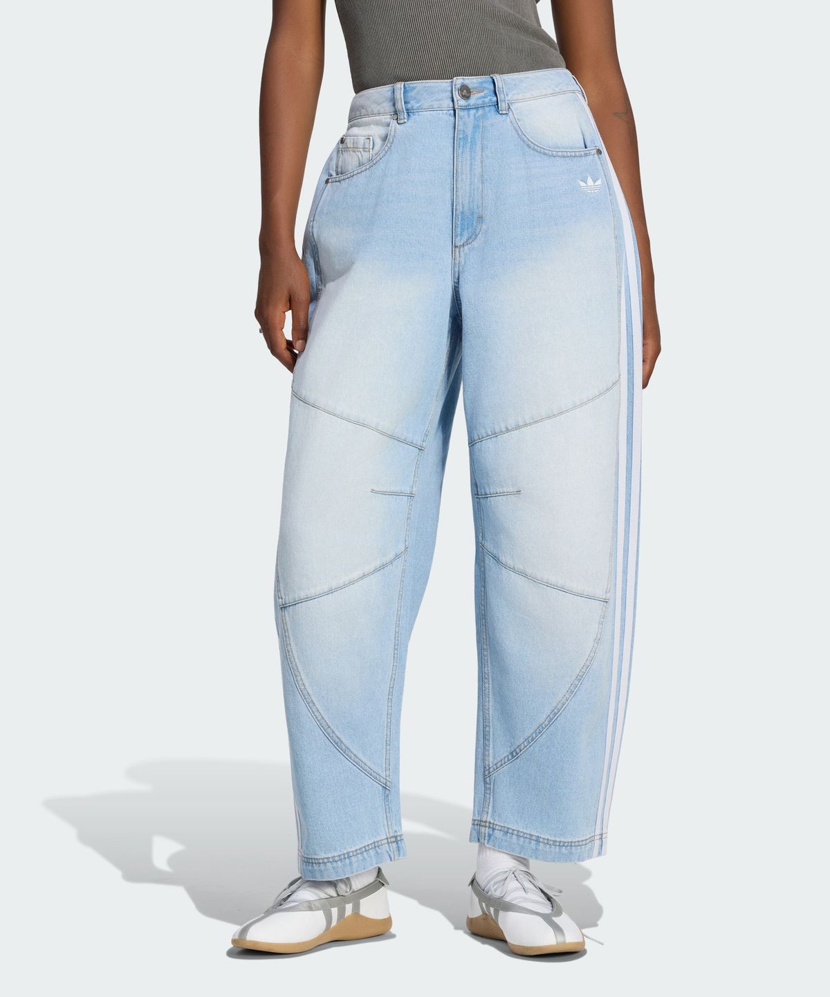 아디다스(ADIDAS) 데님 배럴 팬츠 LE5888