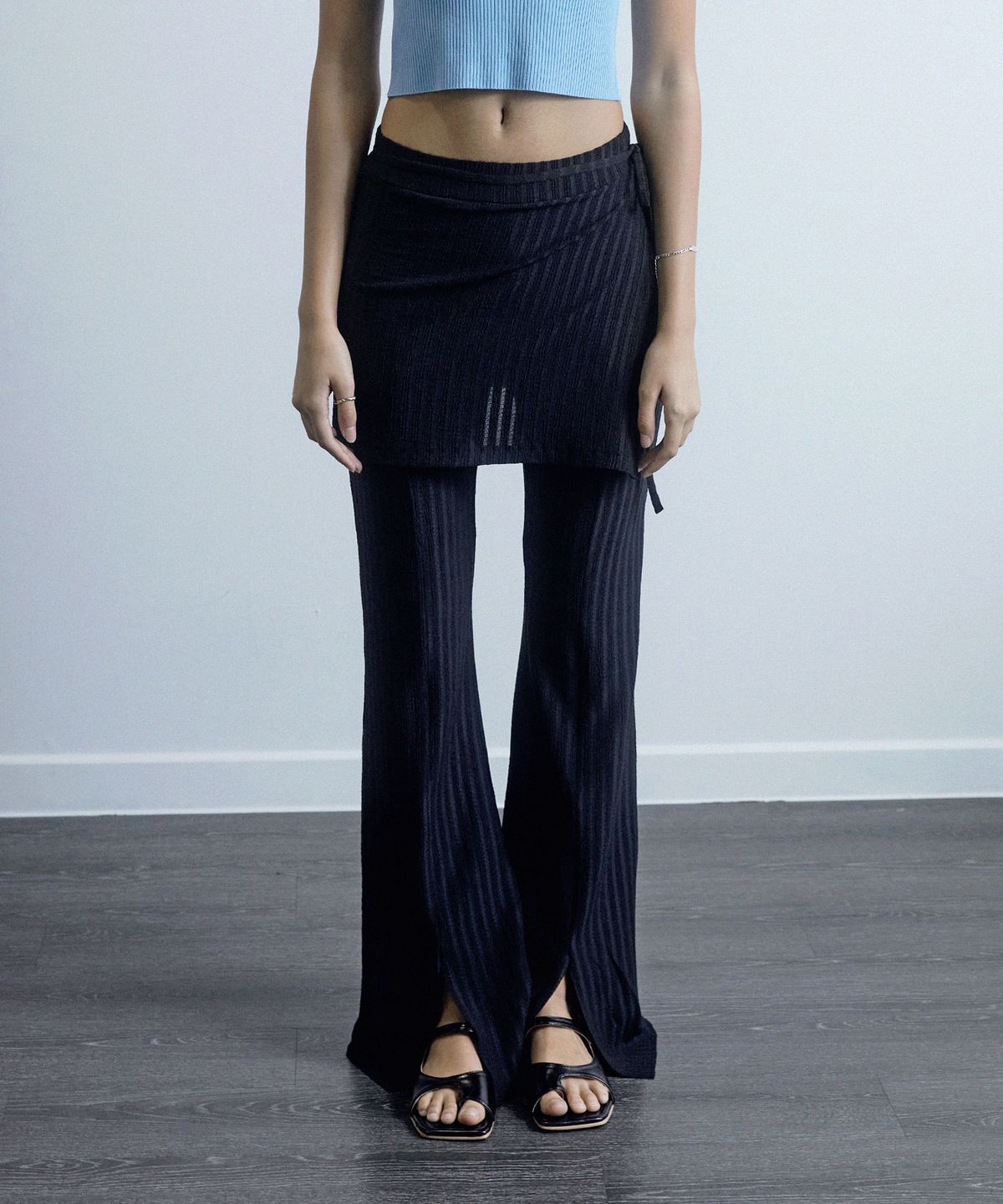 노브포에티(NOVE POETI) PECO PANTS 페코팬츠