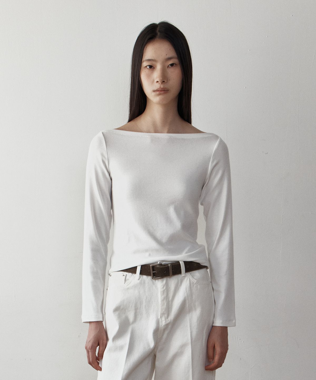 오브오브(OVEOF) Luna Boat Neck T-Shirts_Ivory