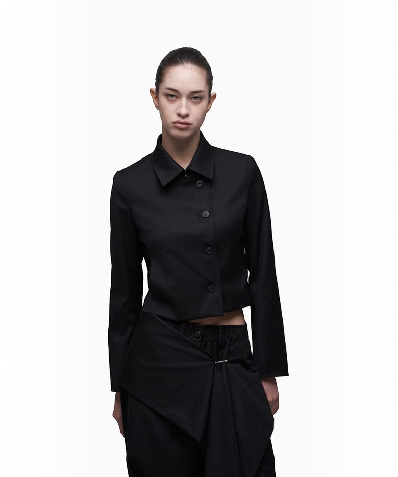TAILORED CROPPED BLAZER BLACK