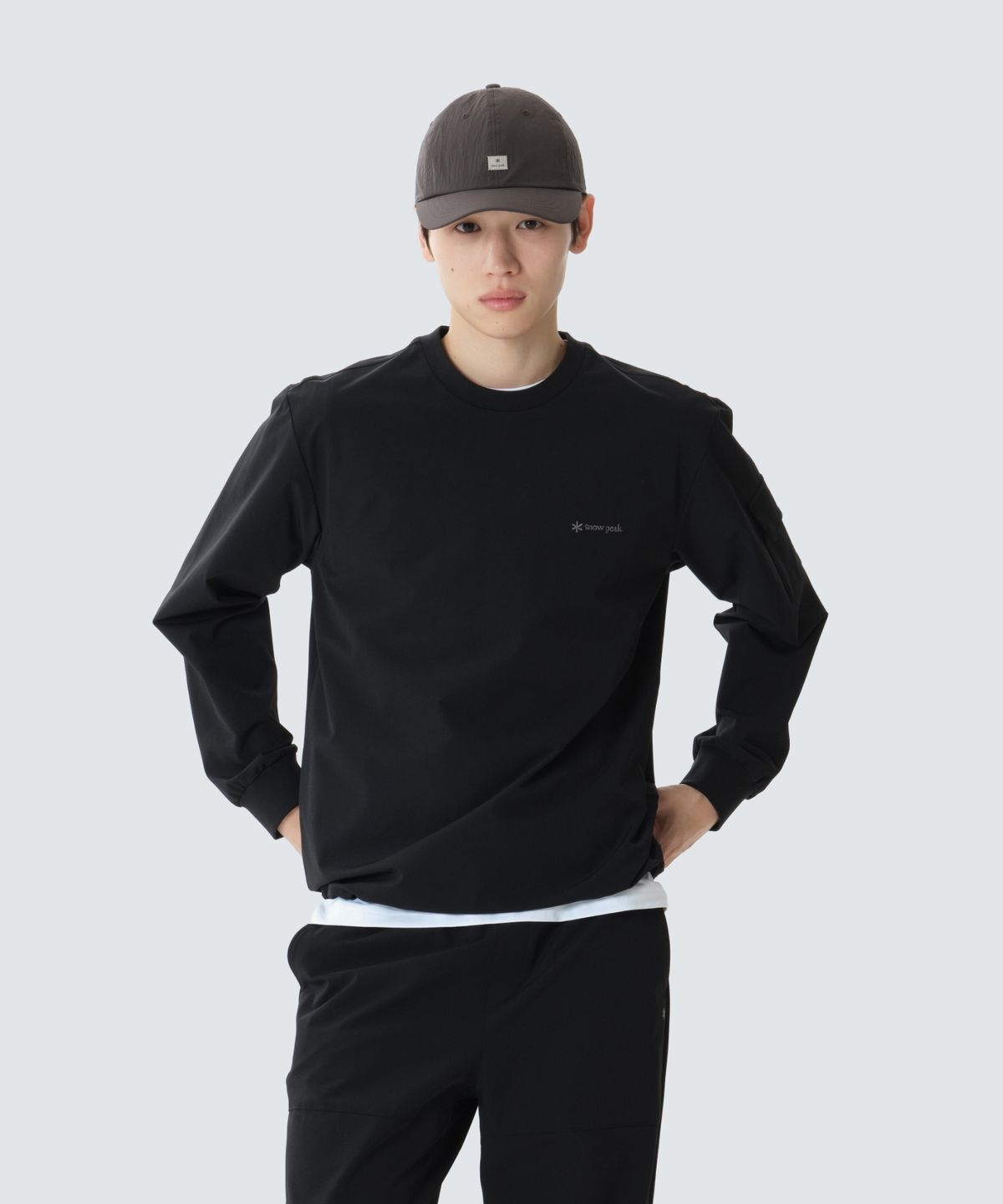 스노우피크 어패럴(SNOWPEAK APPAREL) 라고 맨투맨 (S26FMTHT32) Black