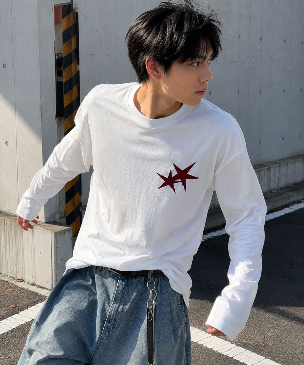 그레이버 오디너리(GRAVER ORDINARY) [ODNR UNISEX]Small Twins Star 롱슬리브 긴팔티셔츠_WHITE