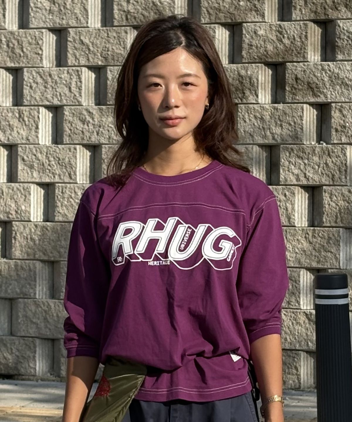 유니버스 가먼트(UNIVERSE GARMENT) RHUG 그래픽 긴팔 티셔츠_PURPLE