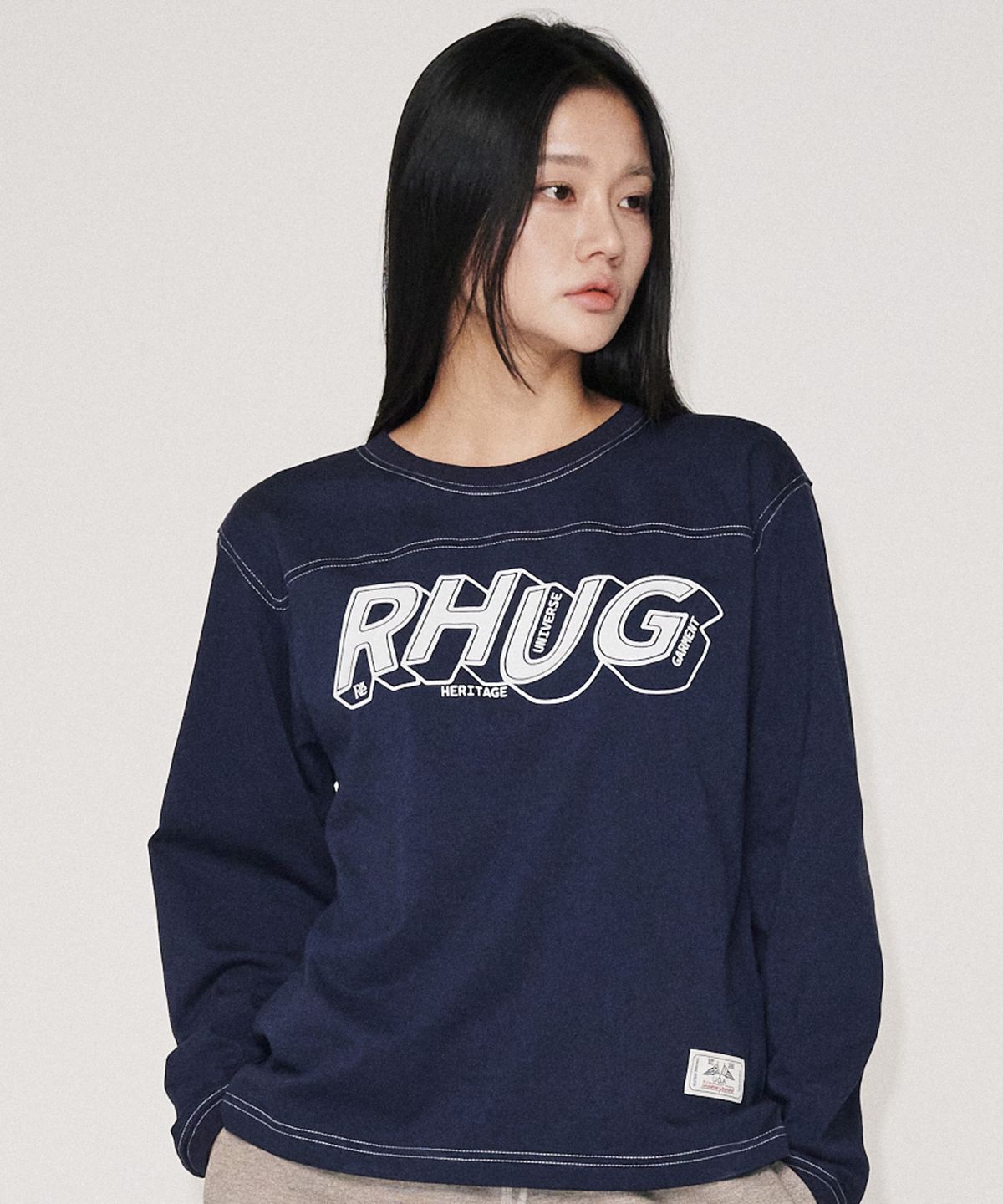 유니버스 가먼트(UNIVERSE GARMENT) RHUG 그래픽 긴팔 티셔츠_NAVY
