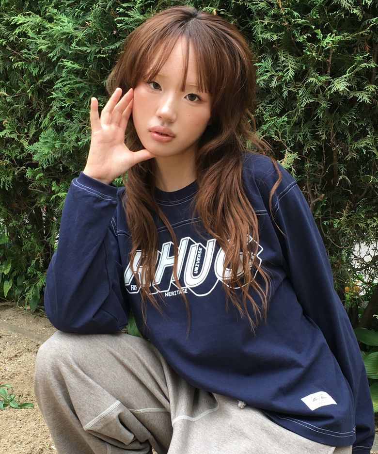 RHUG 그래픽 긴팔 티셔츠_NAVY
