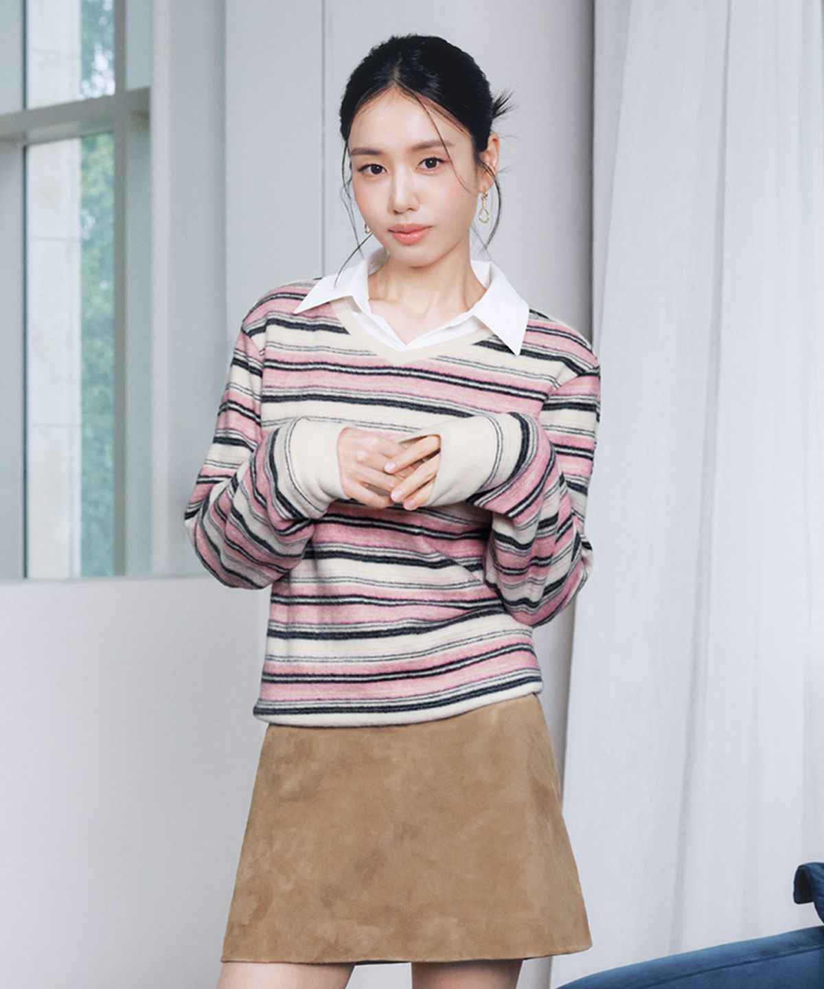 셀렙샵에디션(CELEBSHOP EDITION) [2PACK] 26FW 멀티 스트라이프 브이넥 헤어리니트