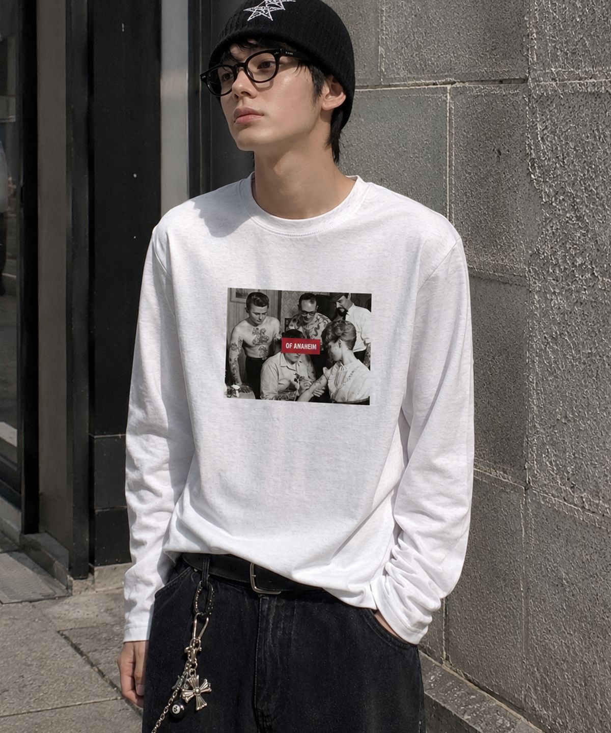 그레이버 오디너리(GRAVER ORDINARY) [ODNR UNISEX]Tattoo 롱슬리브 긴팔티셔츠_White