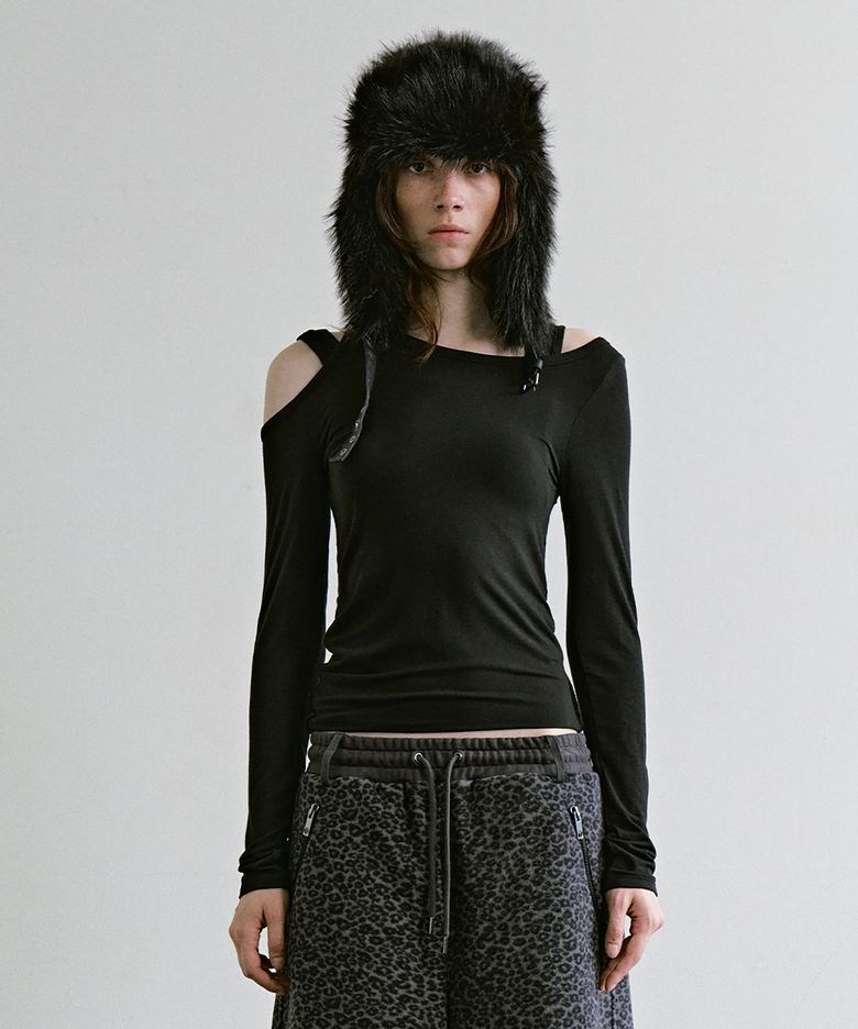 Double-Layer Cutout Long Sleeve [ Black ]