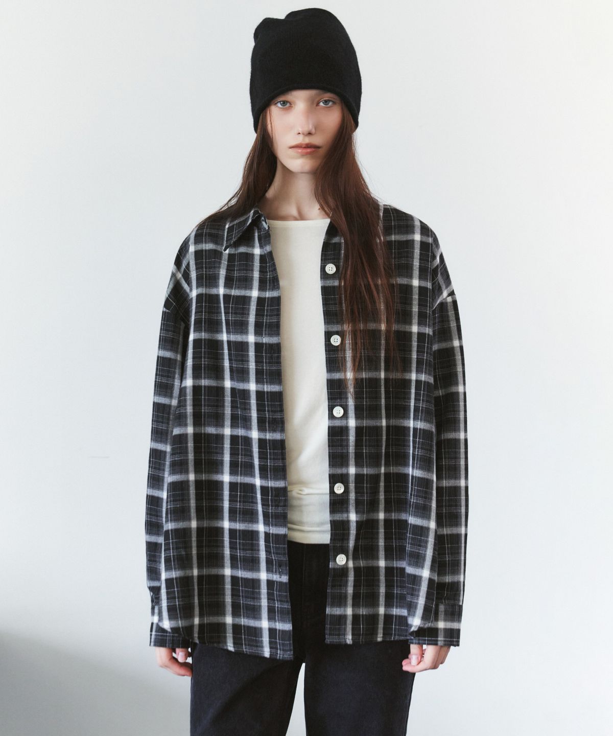 시야쥬(SIYAZU) SITP5311 워시드 체크 셔킷_Black
