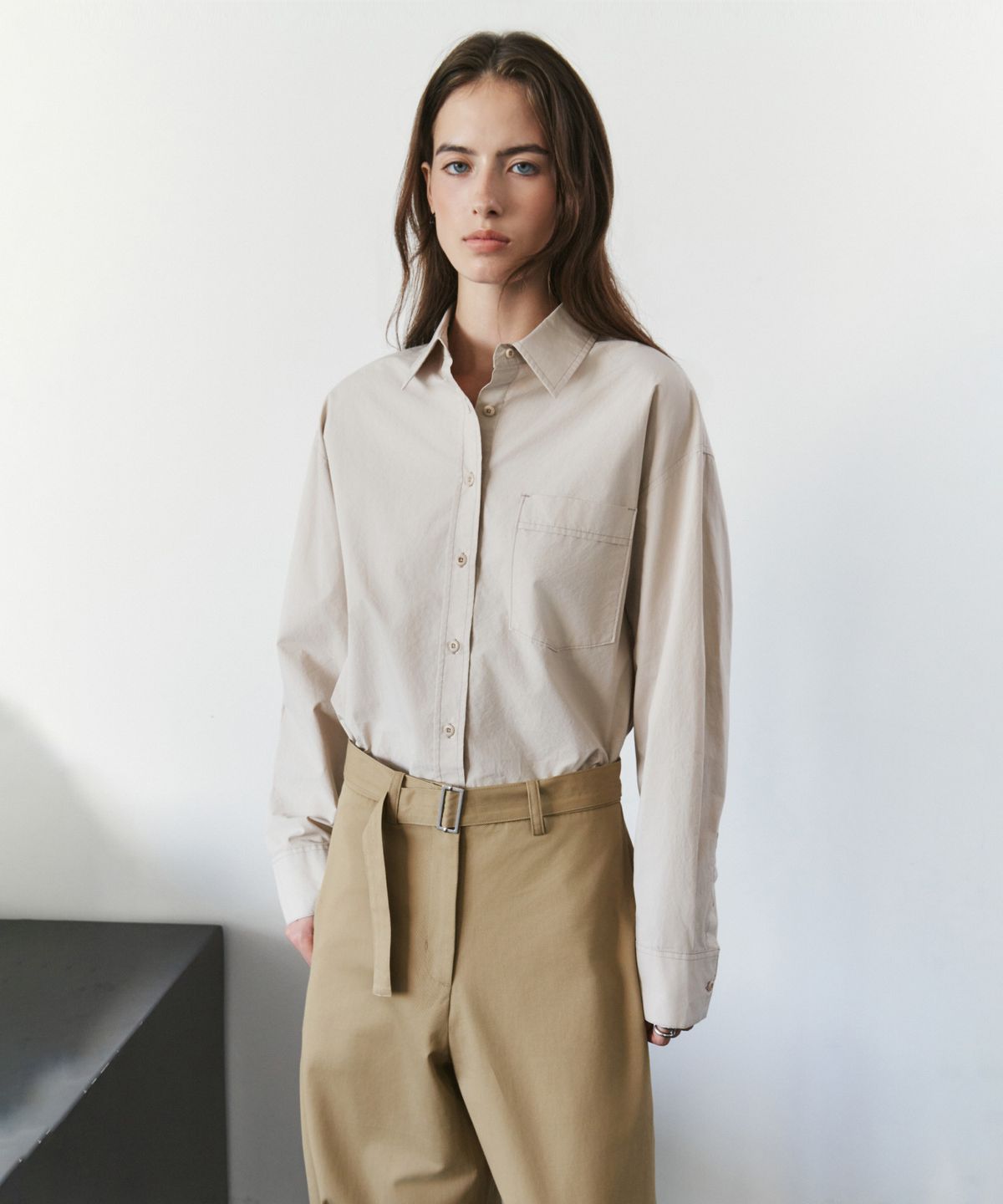시야쥬(SIYAZU) SITP5303 워시드 스티치 코튼 셔츠_Light beige