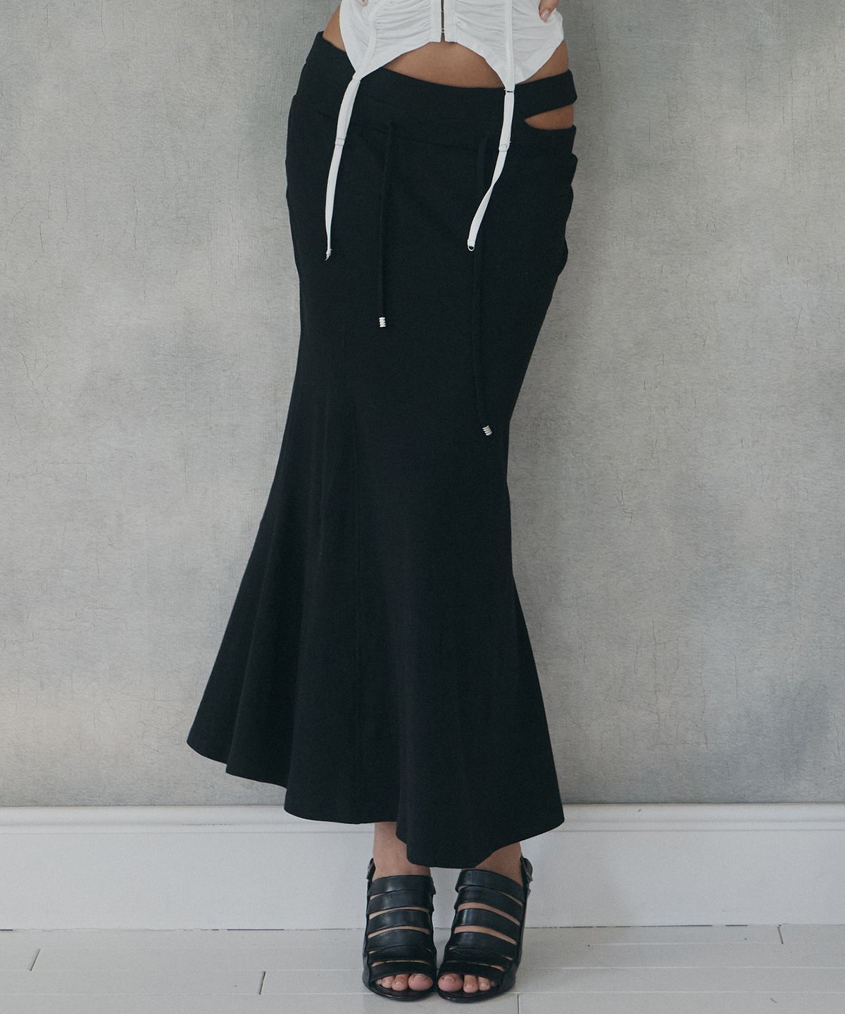 플리즈노팔로우(PLEASENOFOLLOW) Voline Mermaid Long Skirt (Black)