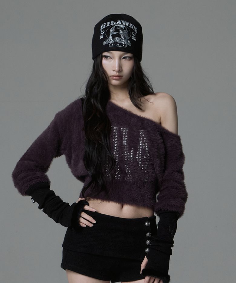 LETTERING LOGO FUR HAND WARMER_BLACK