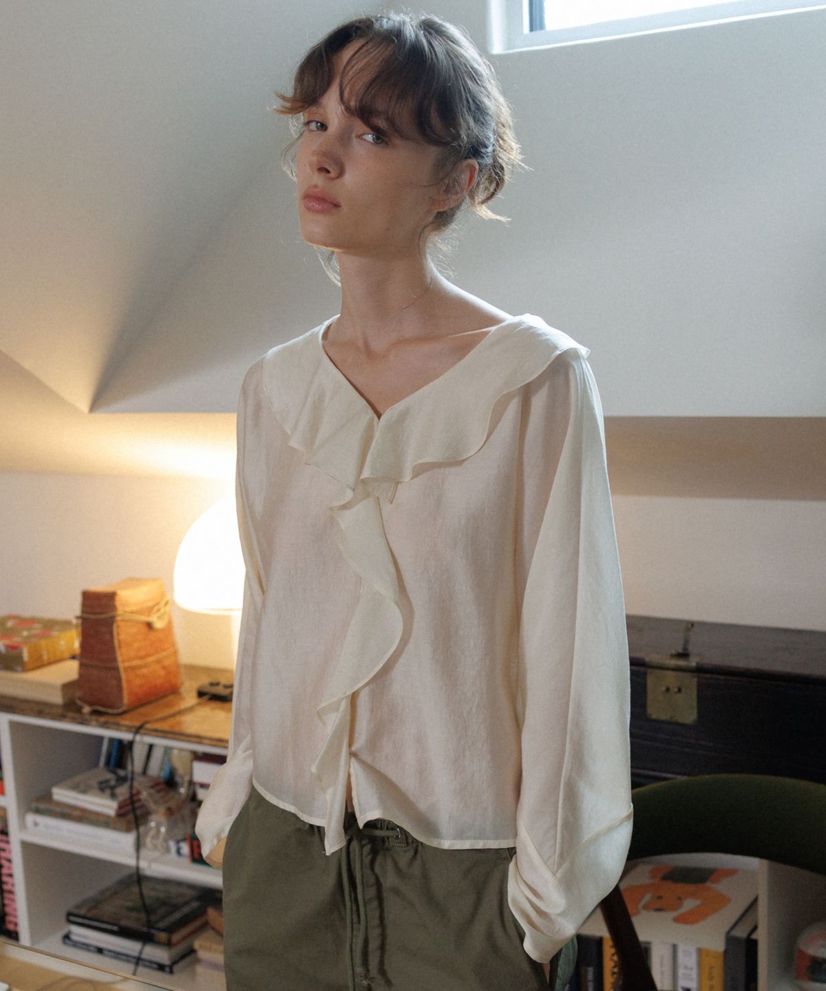시엔느(SIENNE) Belle Frill Blouse (Cream)