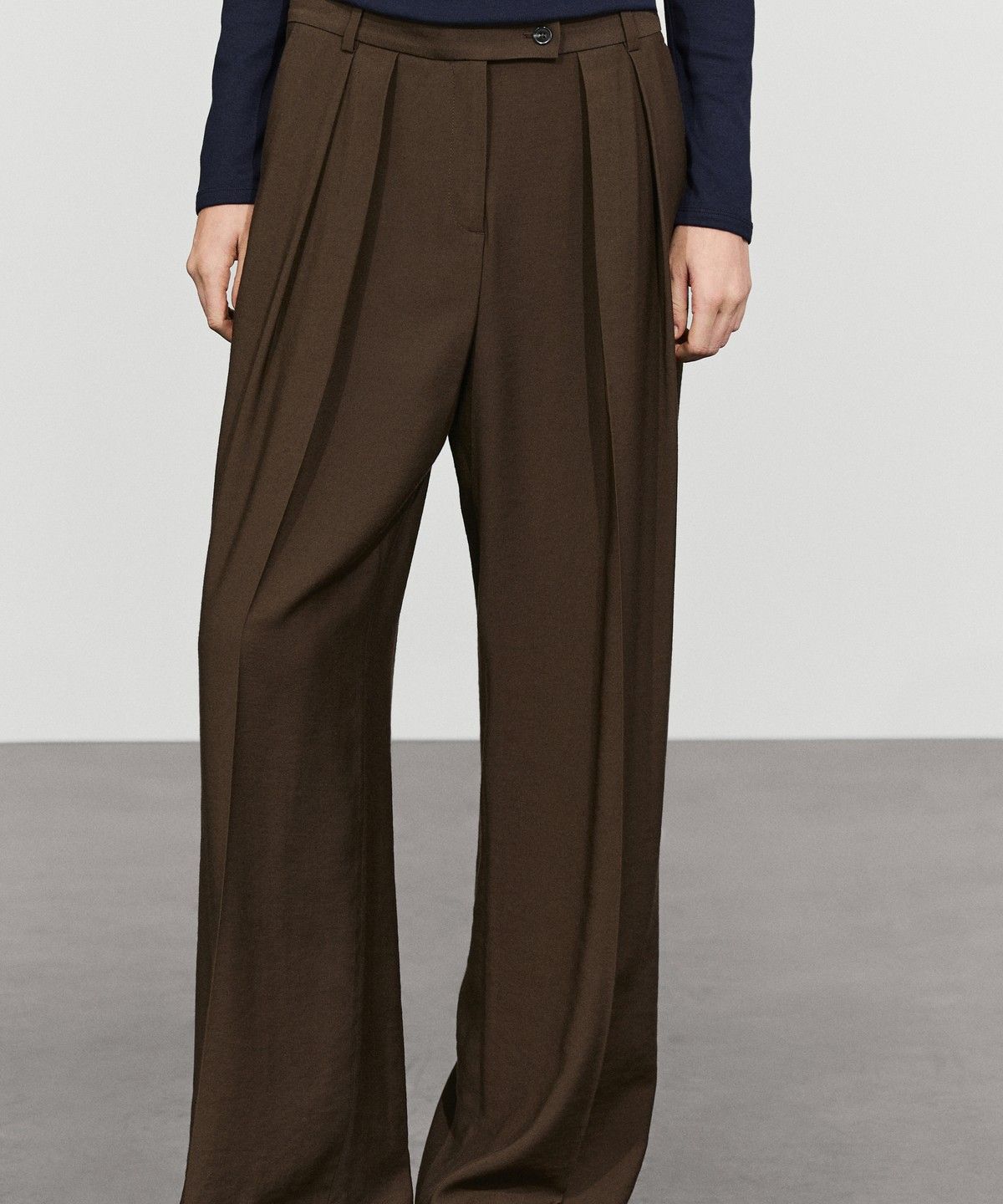 마시모두띠(MASSIMO DUTTI) 플리츠 디테일 와이드 팬츠