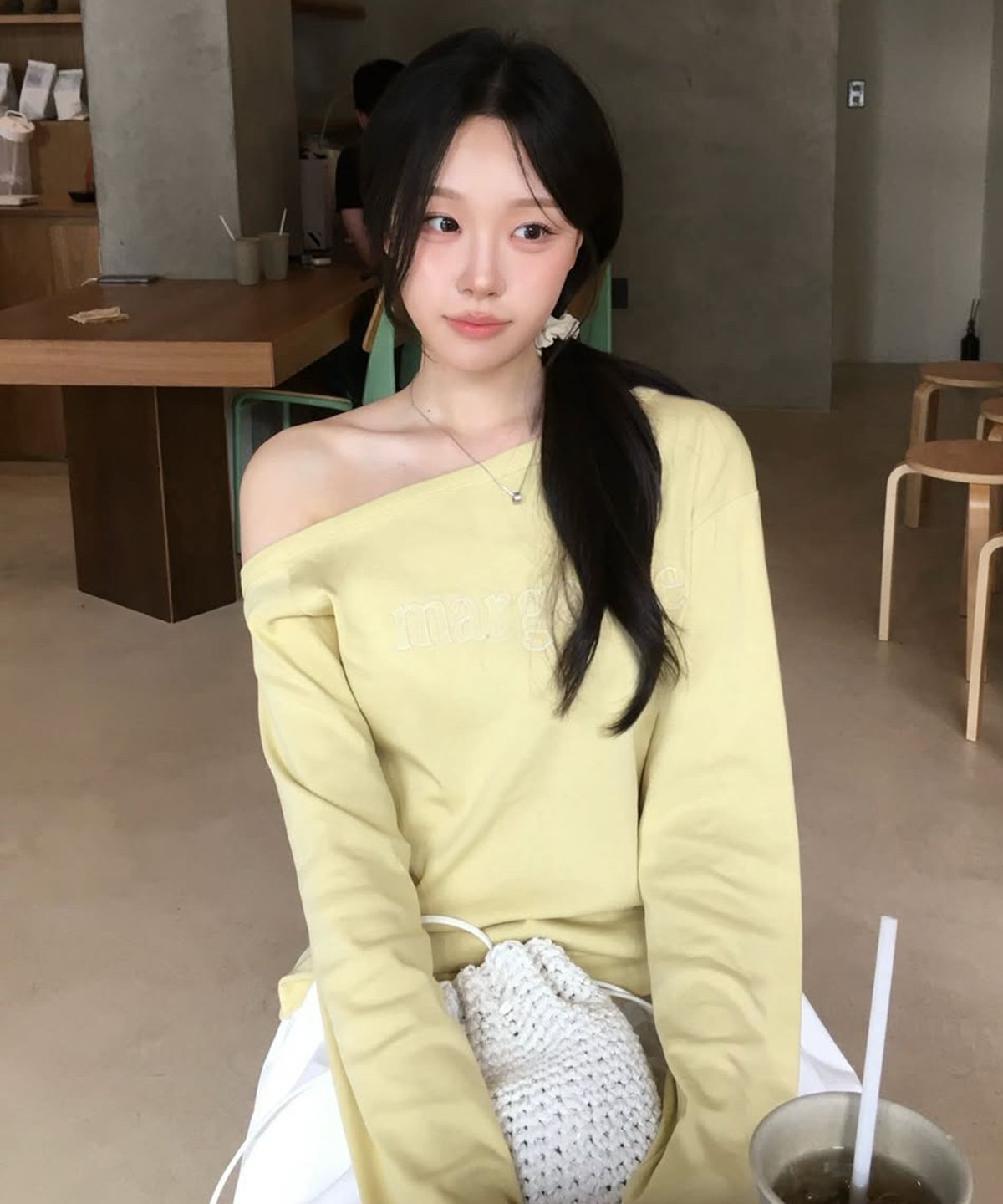 스트라이프마가린(STMG) 마가린 패치 원숄더 긴팔 티셔츠 옐로우