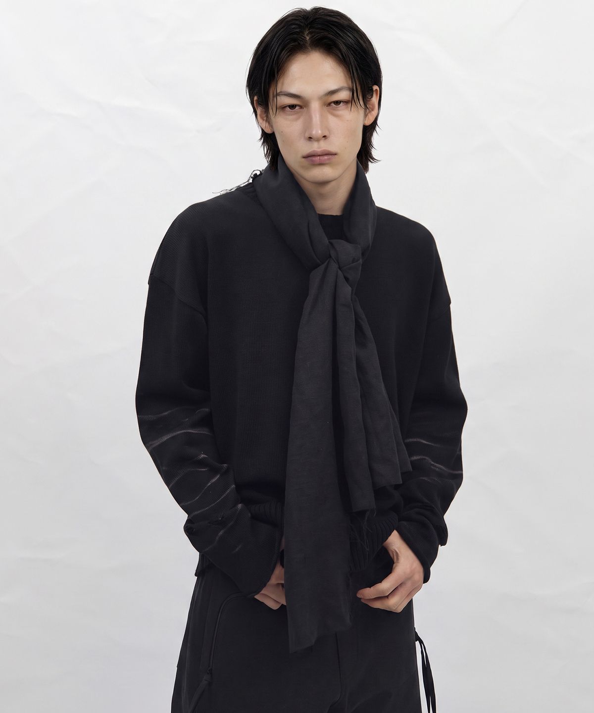비엘알(BLR) Faded Vintage Knit Sweater Black