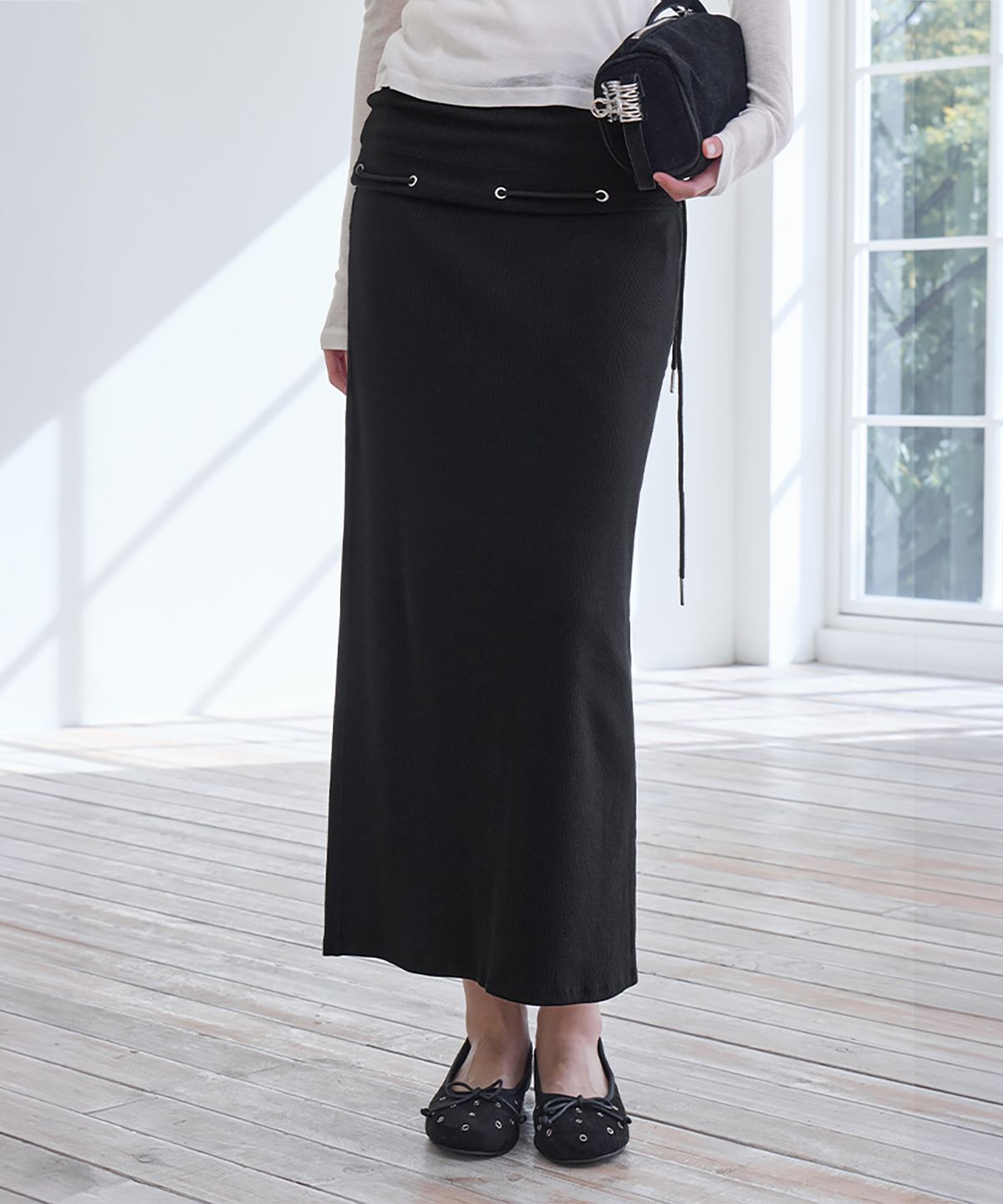 런던다다(LONDONDADA) Folded Eyelet Skirt, BLACK