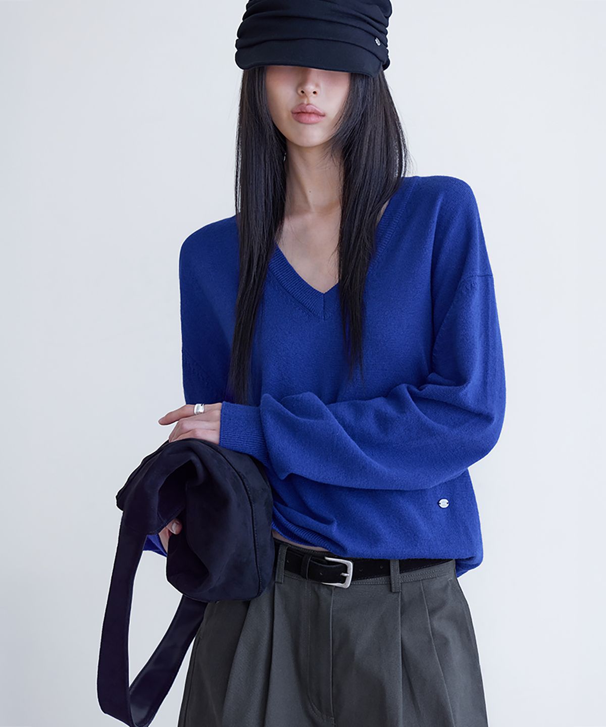 런던다다(LONDONDADA) Cashmere Merino V-Neck Knit, COBALT BLUE