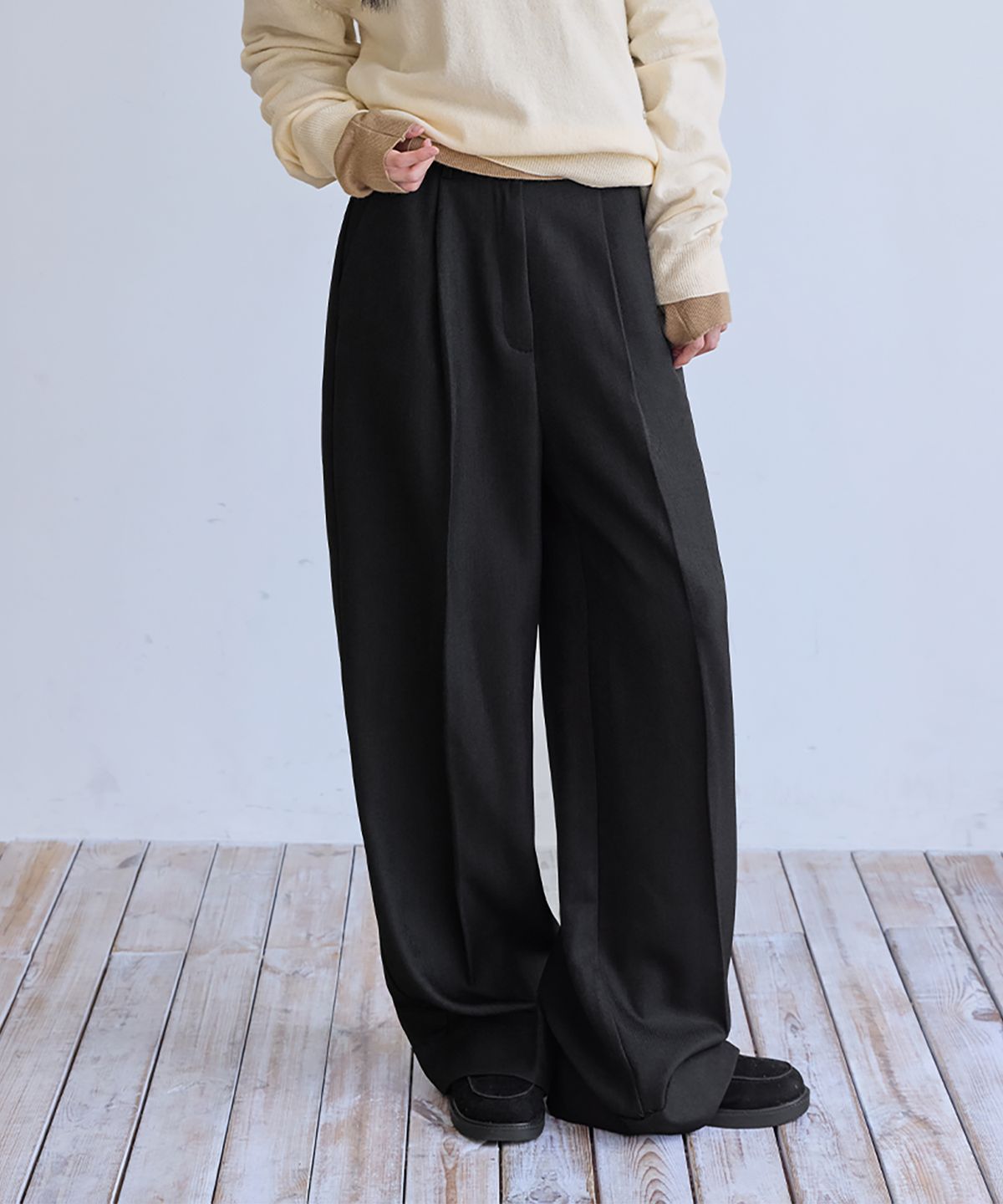 런던다다(LONDONDADA) Raw Edge Slacks, BLACK