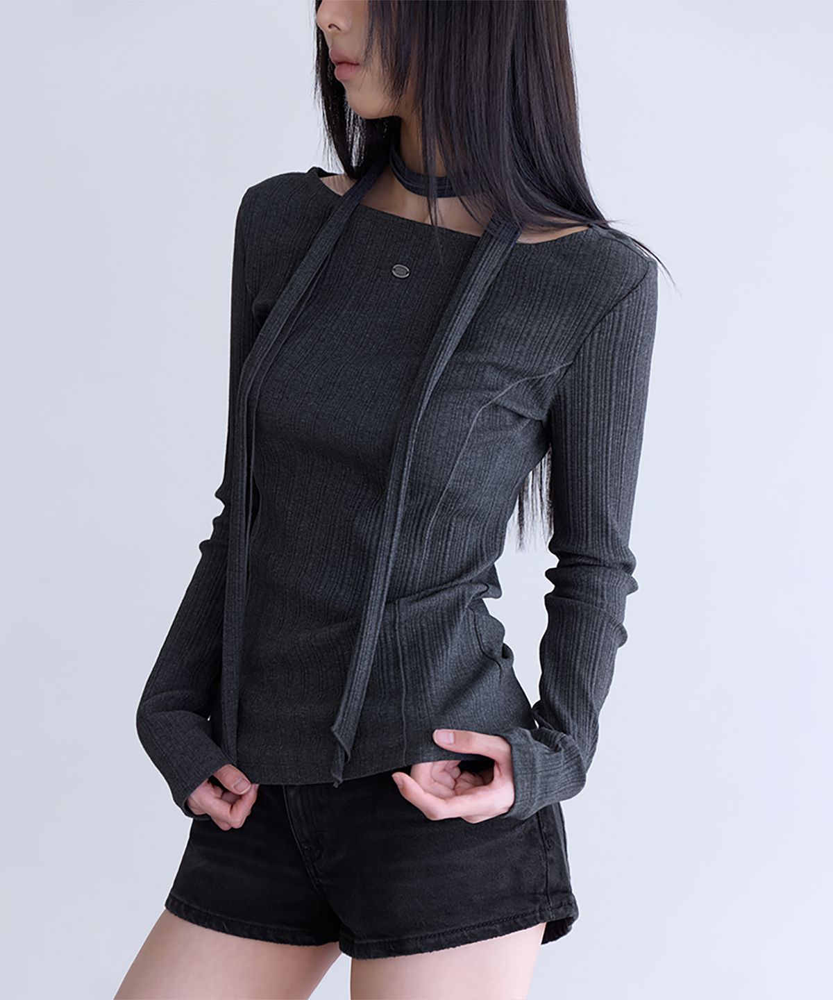 런던다다(LONDONDADA) Tie Long Sleeve T-Shirt, CHARCOAL