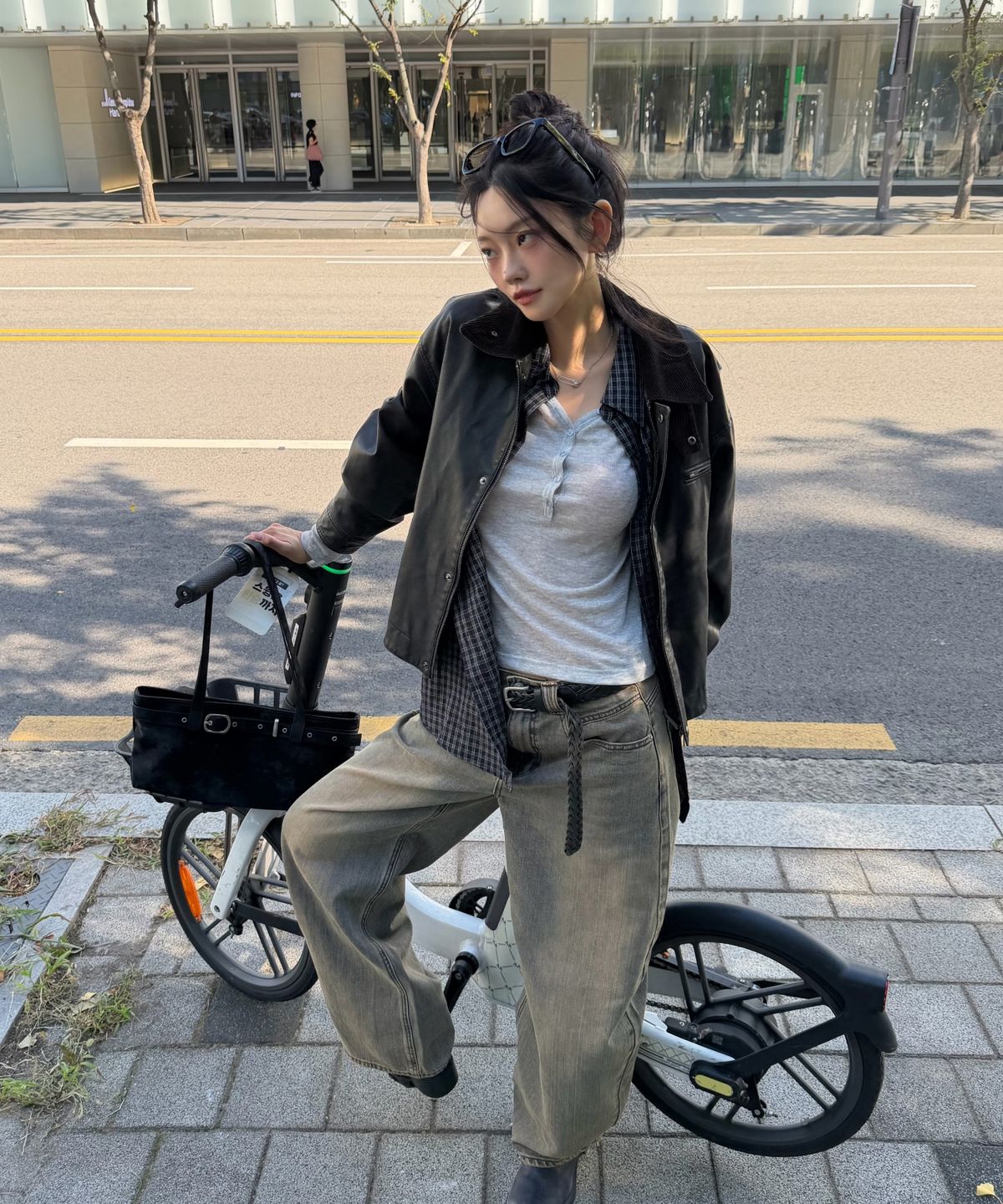 미쏘(MIXXO) 바게트 벨트백_MIABGG917B