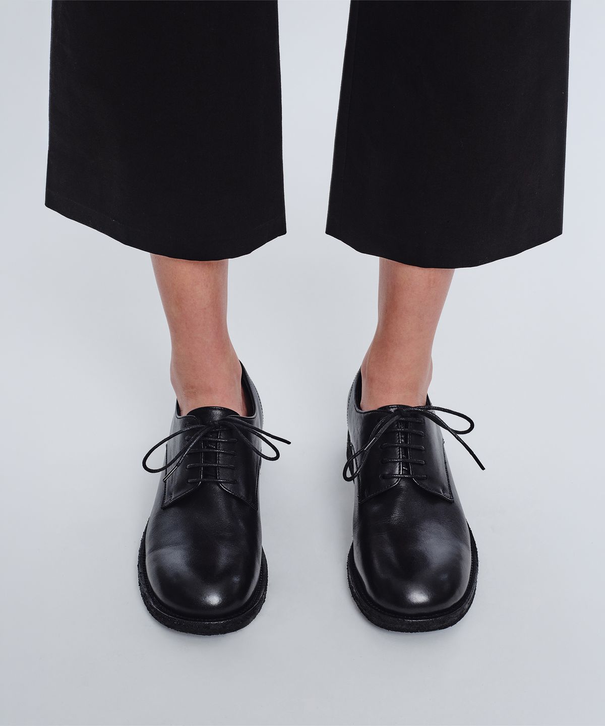 마지셔우드(MARGESHERWOOD) CLASSIC DERBY SHOES_black