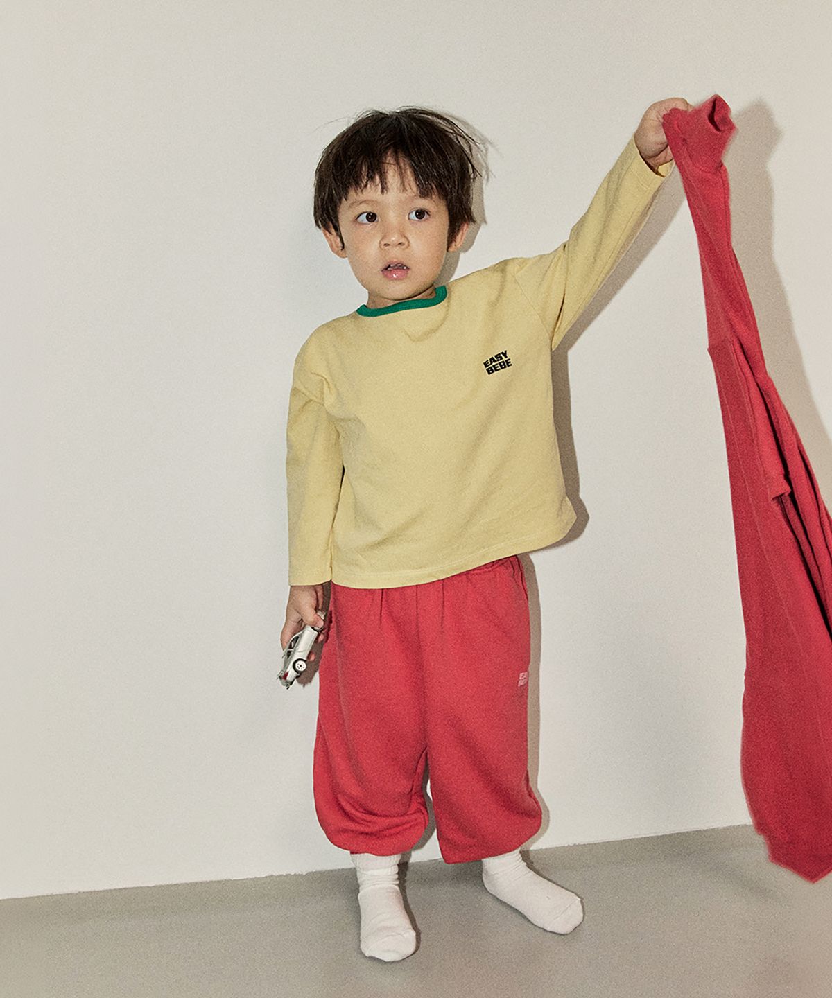 런레빗(RUNRABBIT) Easybebe Trim Tshirt