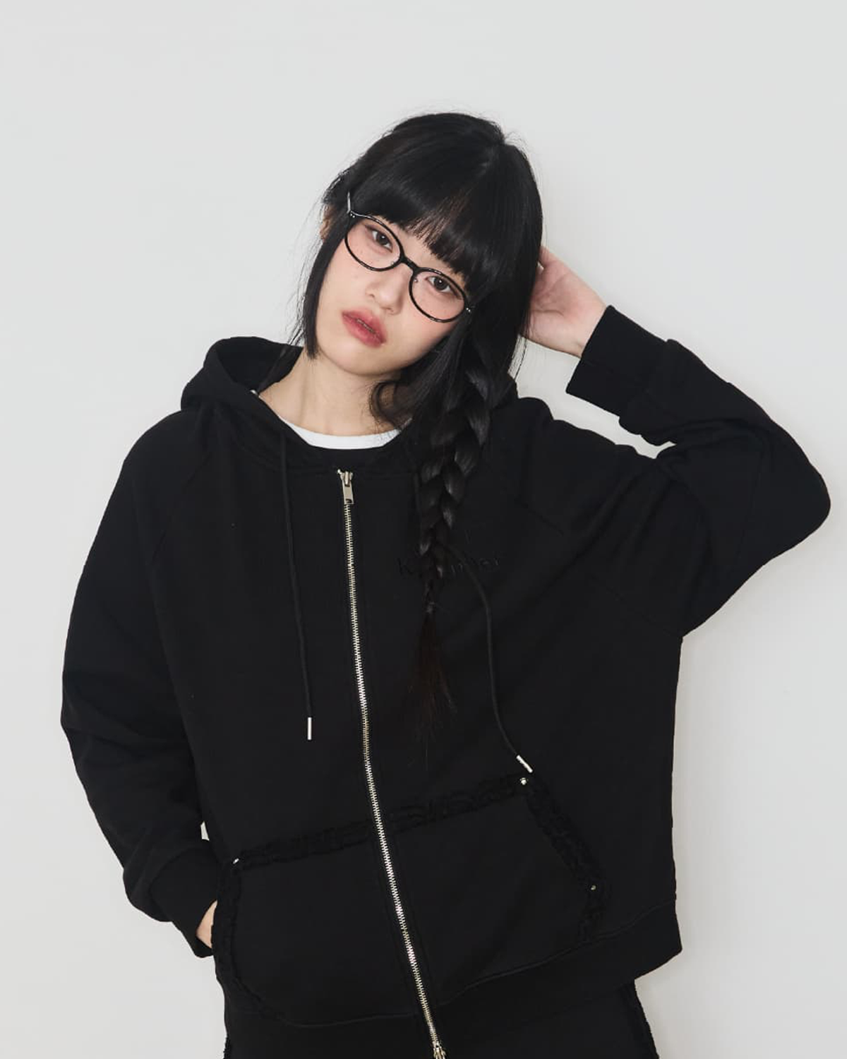 카인드싸이퍼(KIND CIPHER) 빈티지 로우컷 후드 집업 블랙