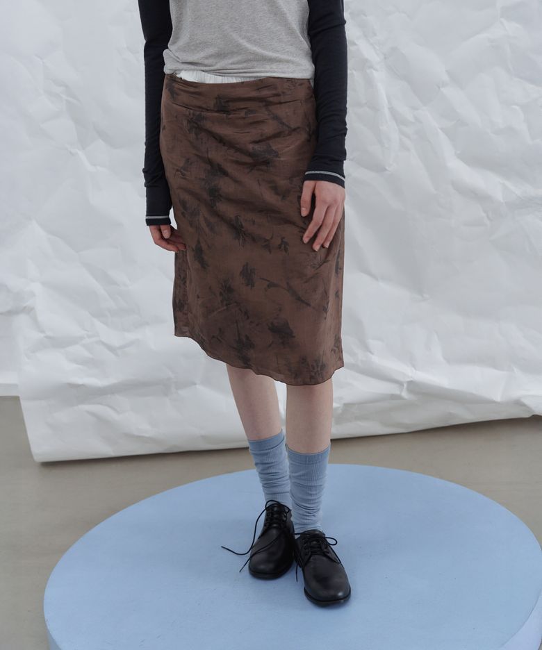 Draw floral silky skirt - silky brown