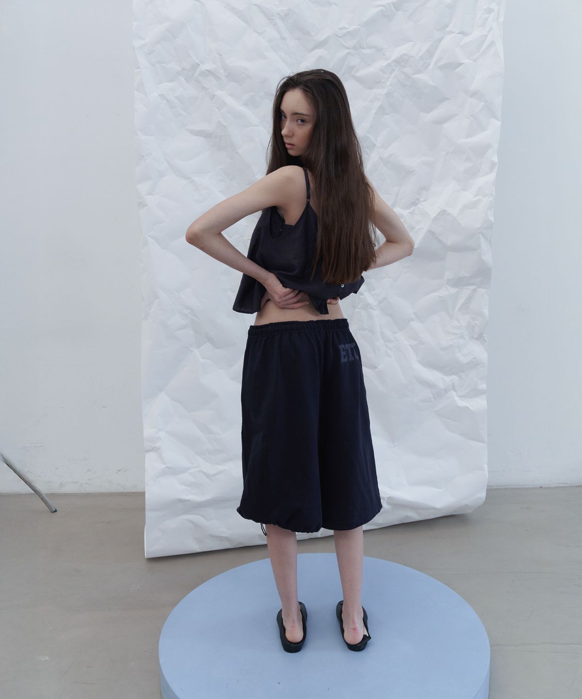 포에토(FOETO) Sweat bermuda pants - navy
