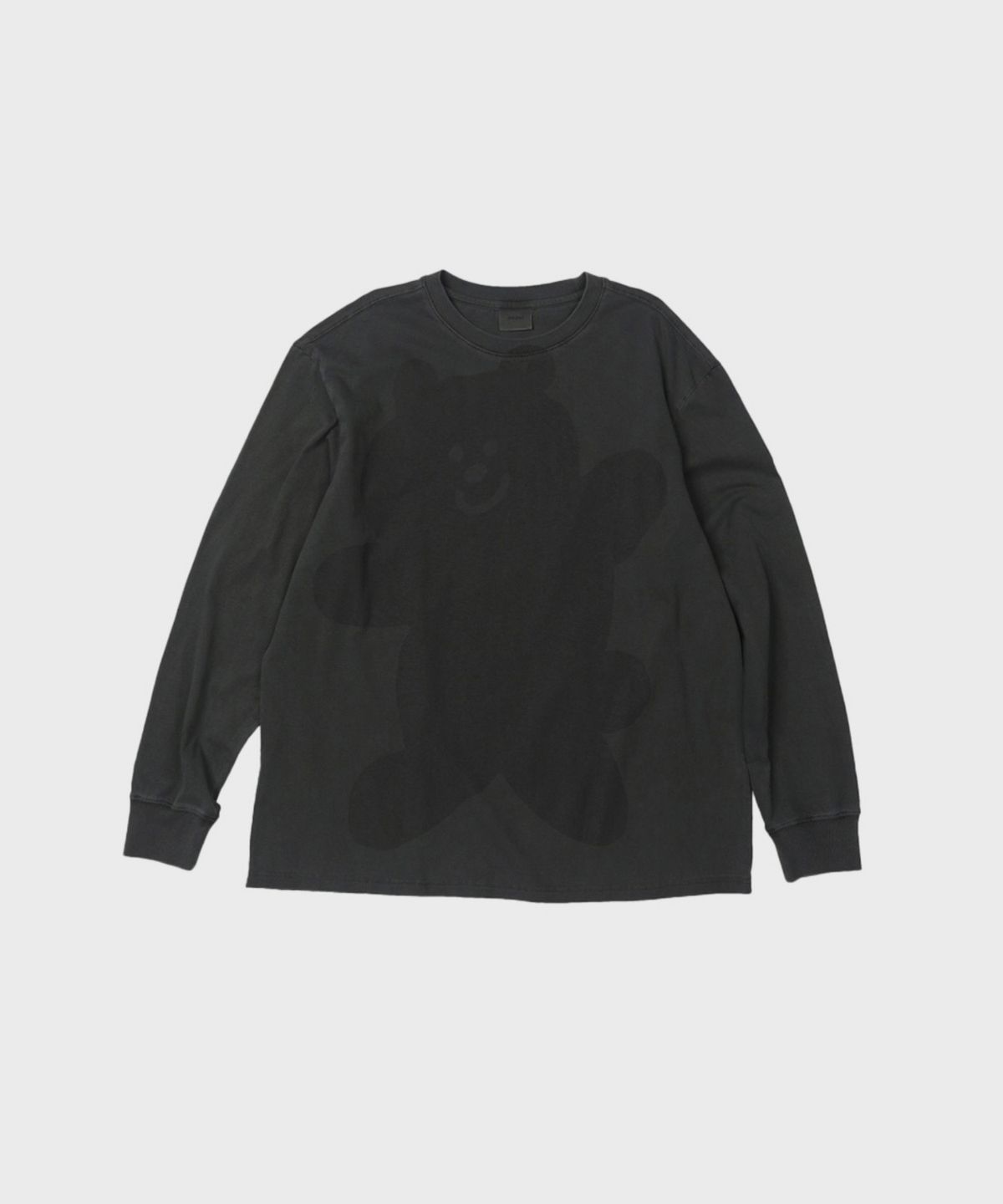 오울(OOOWL) PIGMENT LONG SLEEVE T SHIRT BEAR CHARCOAL