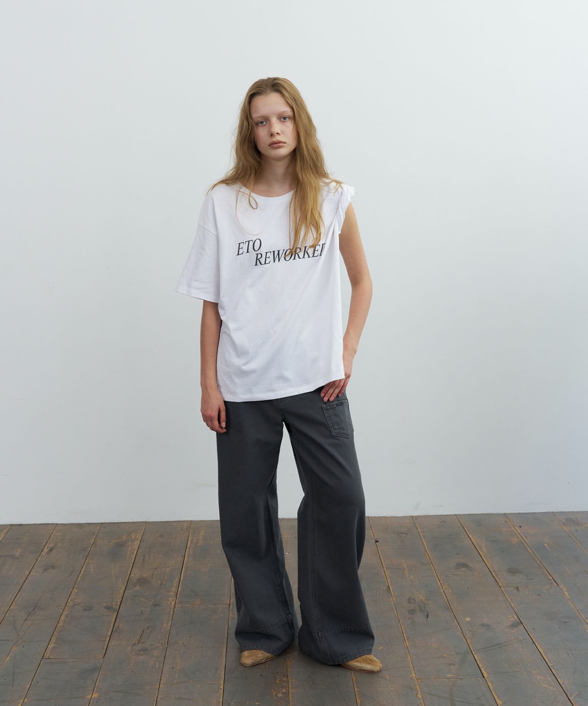 포에토(FOETO) Team eto tee - ivory