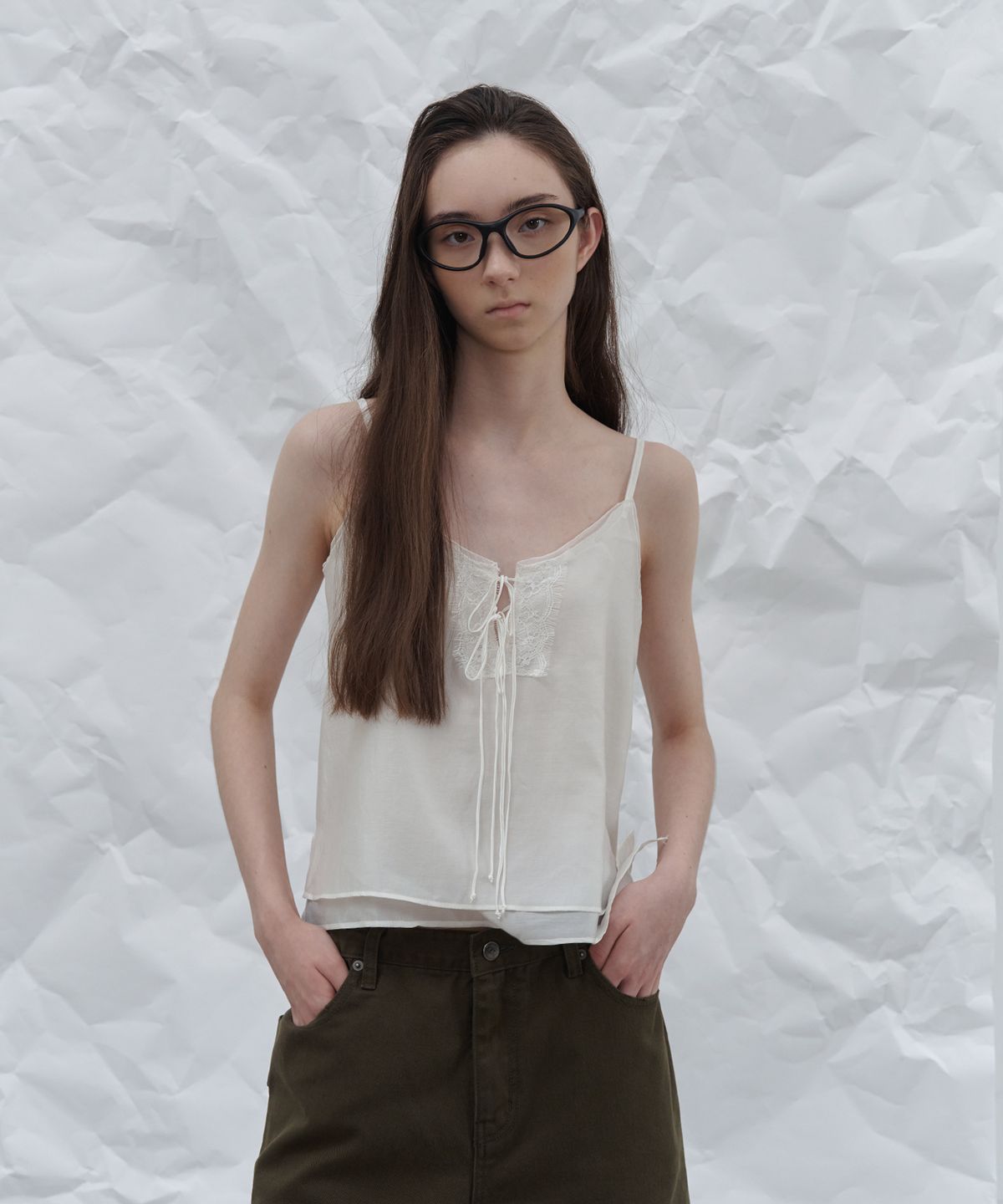 포에토(FOETO) Applique lace blouse - ivory